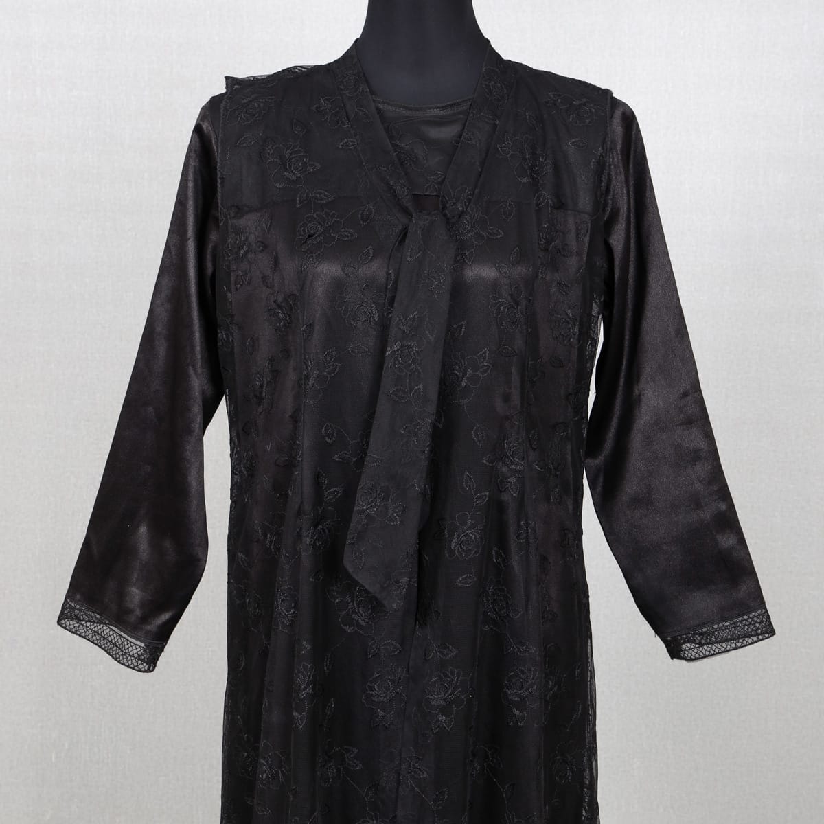 Elegant Black Floral Embroidered Long Dress