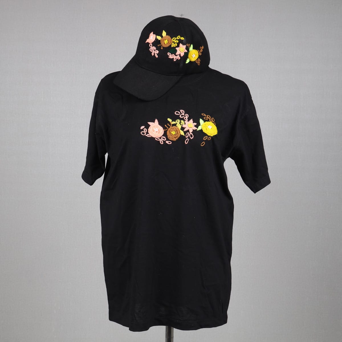 Black Embroidered T-Shirt and Cap Set with Floral Design