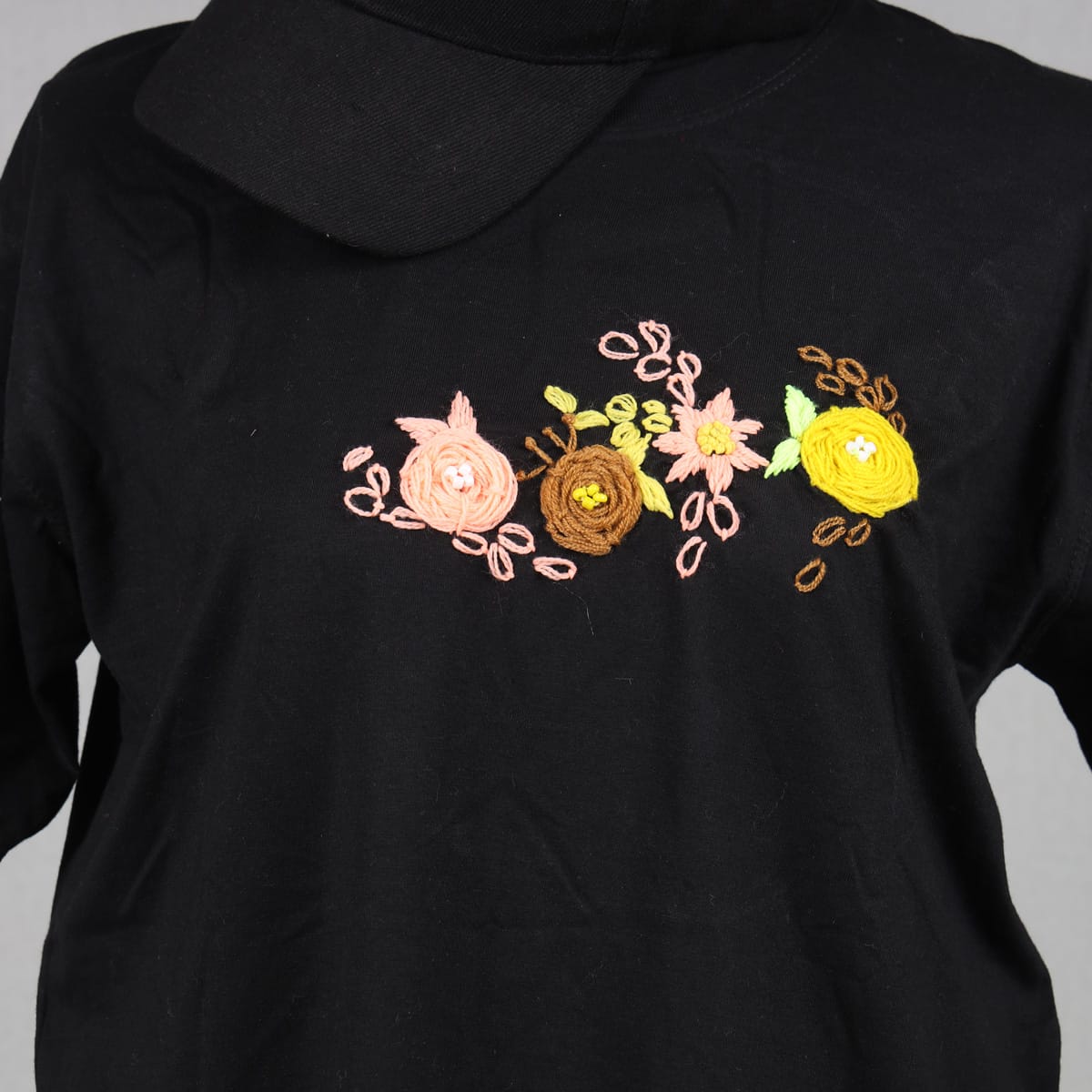 Black Embroidered T-Shirt and Cap Set with Floral Design