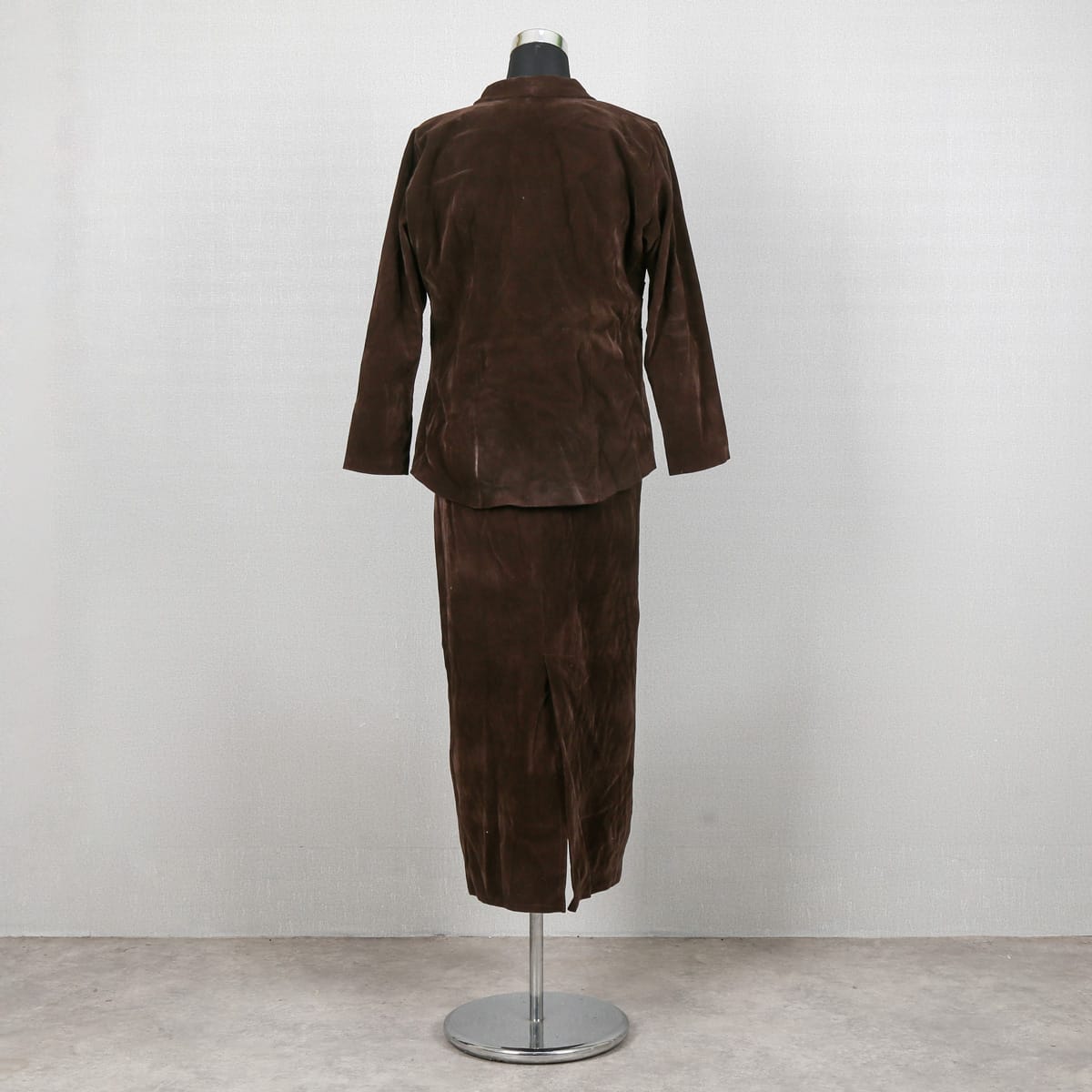 Vintage Brown Suede Women’s Suit – Blazer & Skirt Set