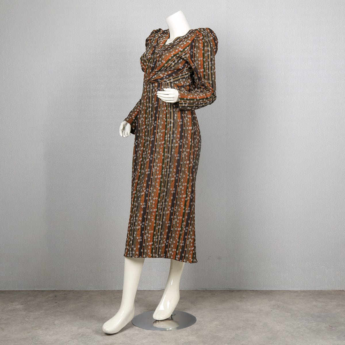 Bohemian Floral Print Long Sleeve Dress with Pleats