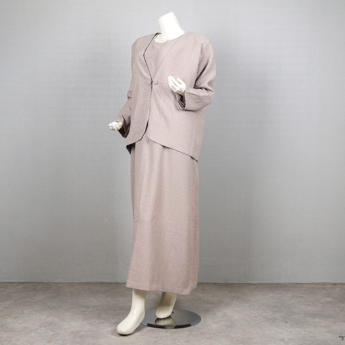 Elegant Two-Piece Beige Jacket and Dress Set