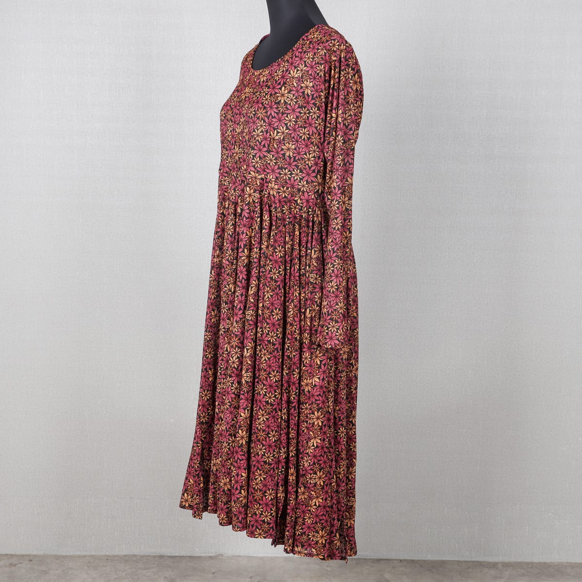 Maroon Floral Maxi Dress – Long Sleeve Everyday Wear