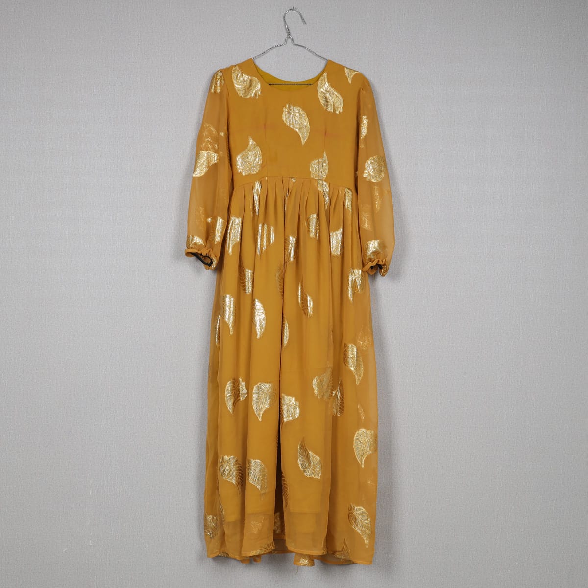 Mustard Yellow Maxi Dress with Golden Leaf Print - Cloth Sizes Women: Large