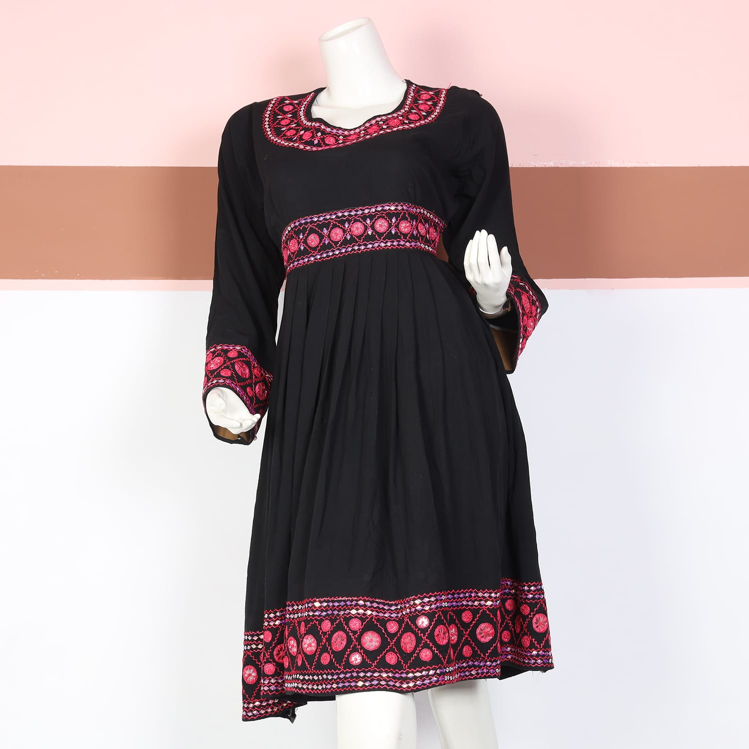 Black Afghan Dress with Pink Embroidery – Long Sleeve Traditional Style