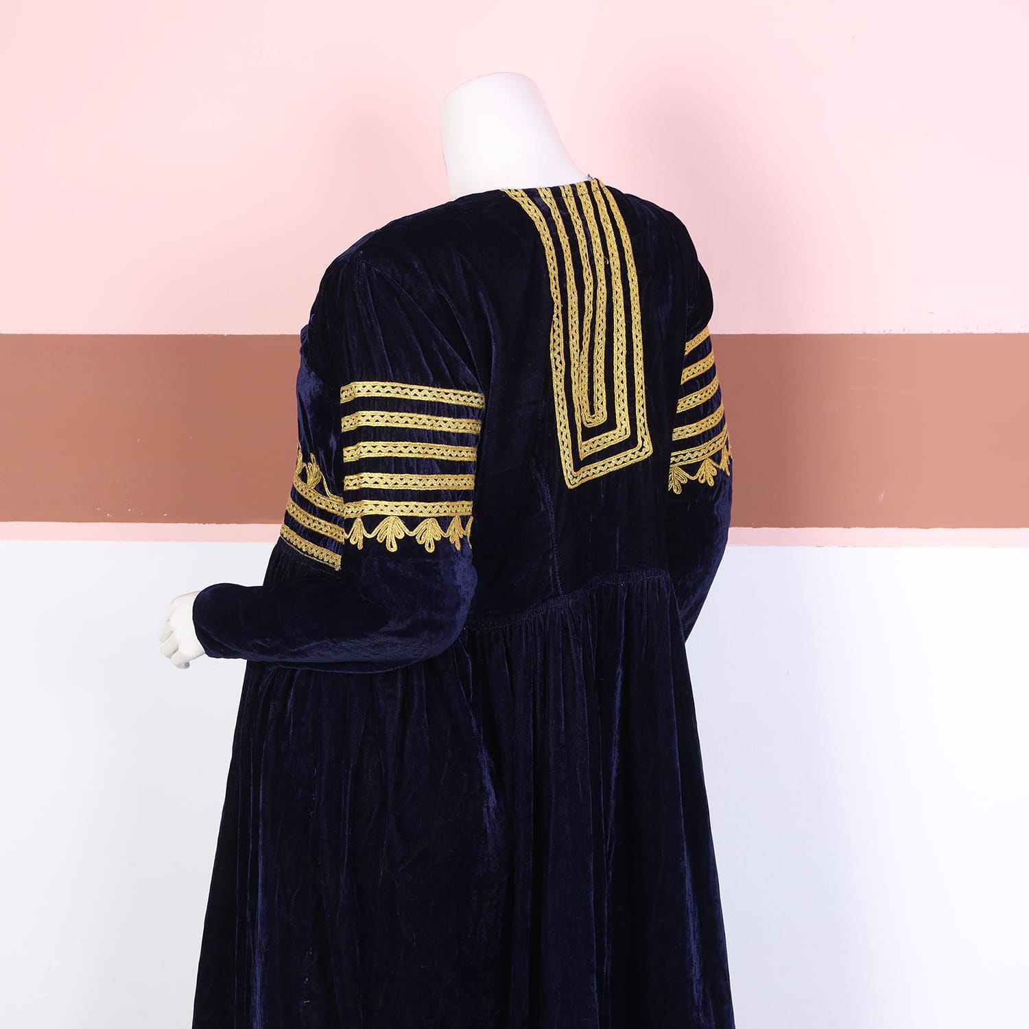 Elegant Afghan Women’s Dress 