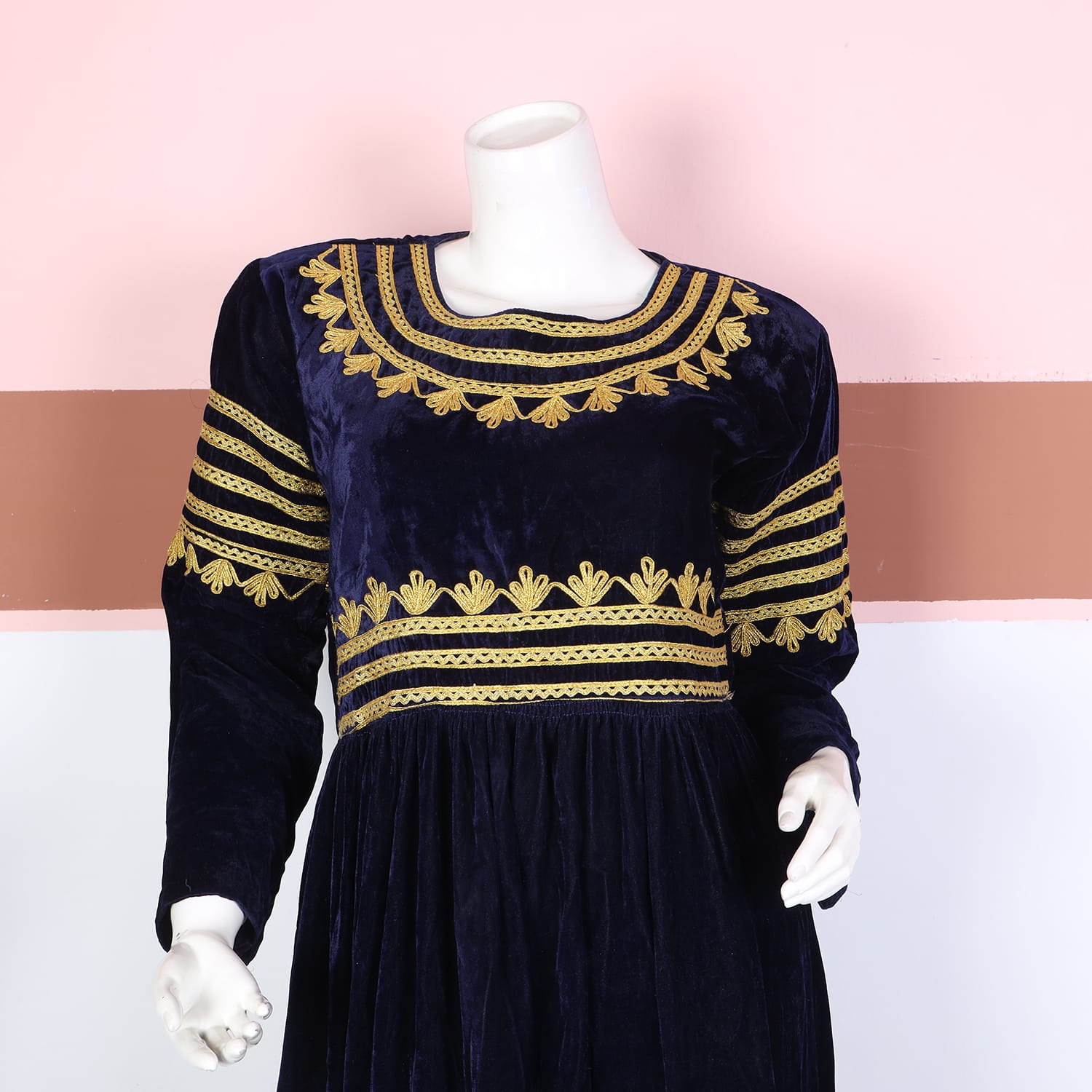 Elegant Afghan Women’s Dress 