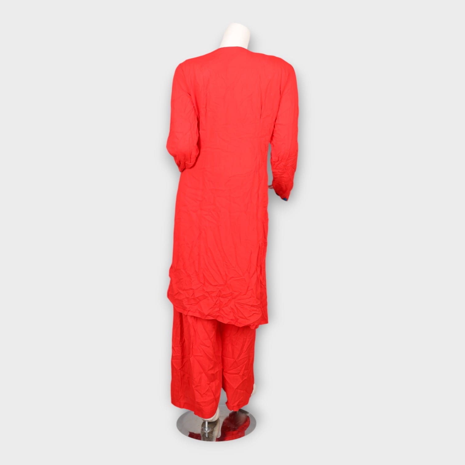 Minimal Red Traditional Afghan Dress