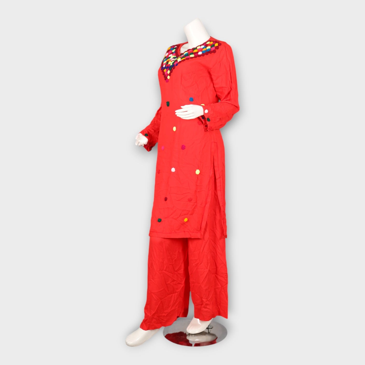 Minimal Red Traditional Afghan Dress