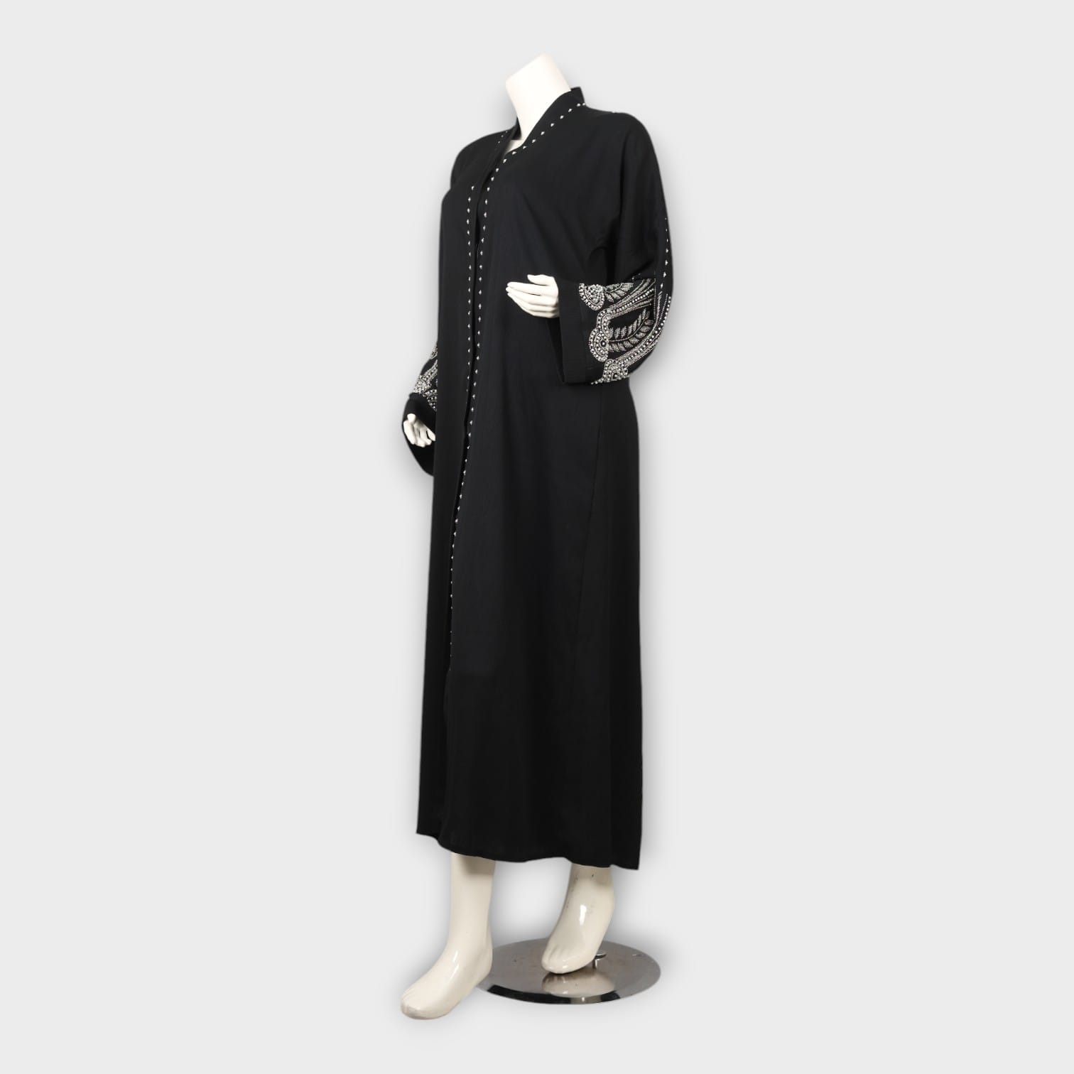 Elegant Black Abaya with Pearl Detailing and Embroidered Sleeves