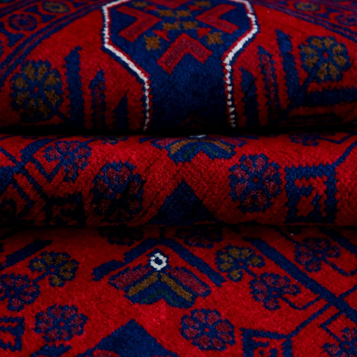 Afghani Tribal Red Wool Carpet | 6.6 x 5 ft