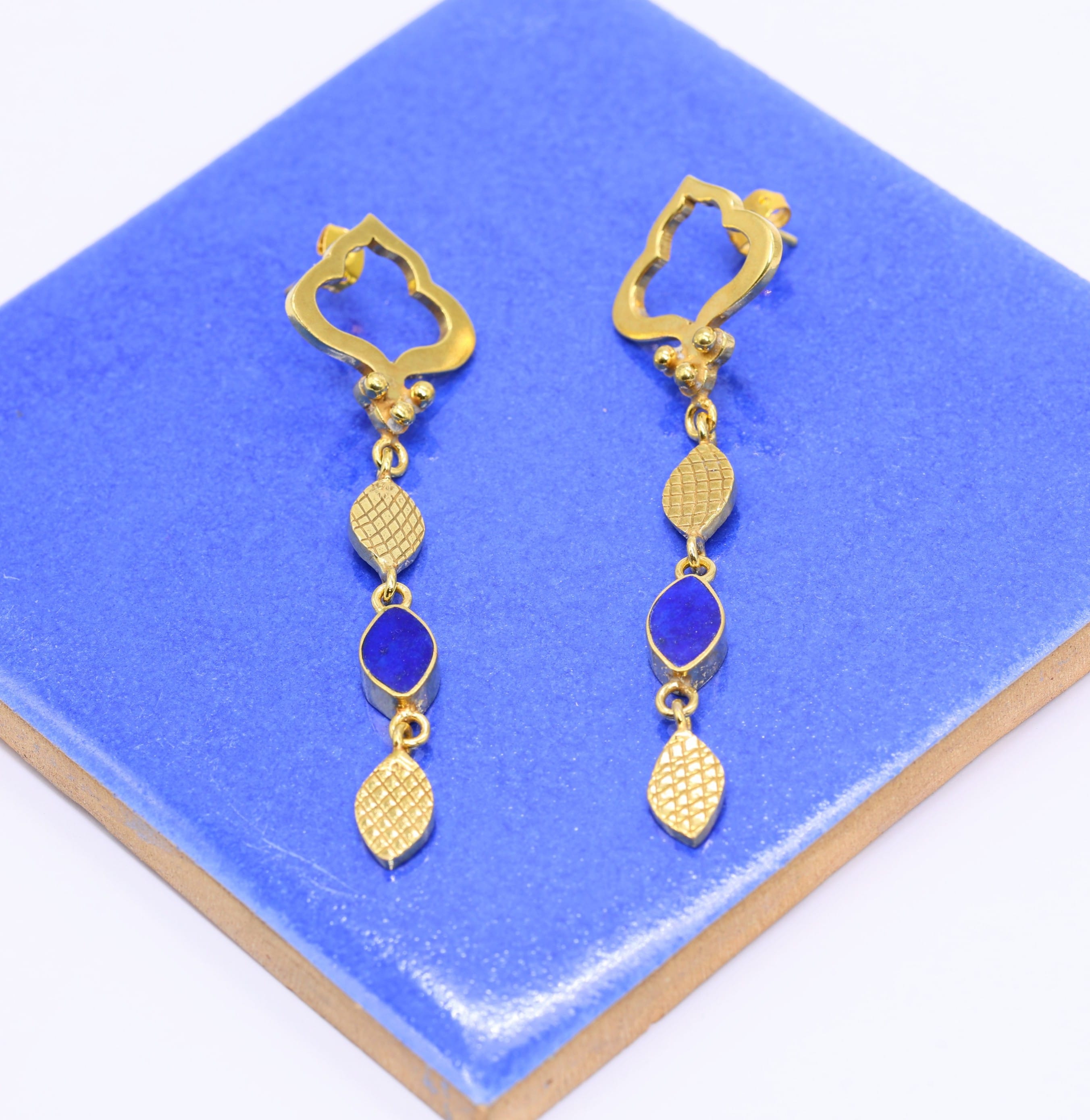 Safawi Earrings Studs