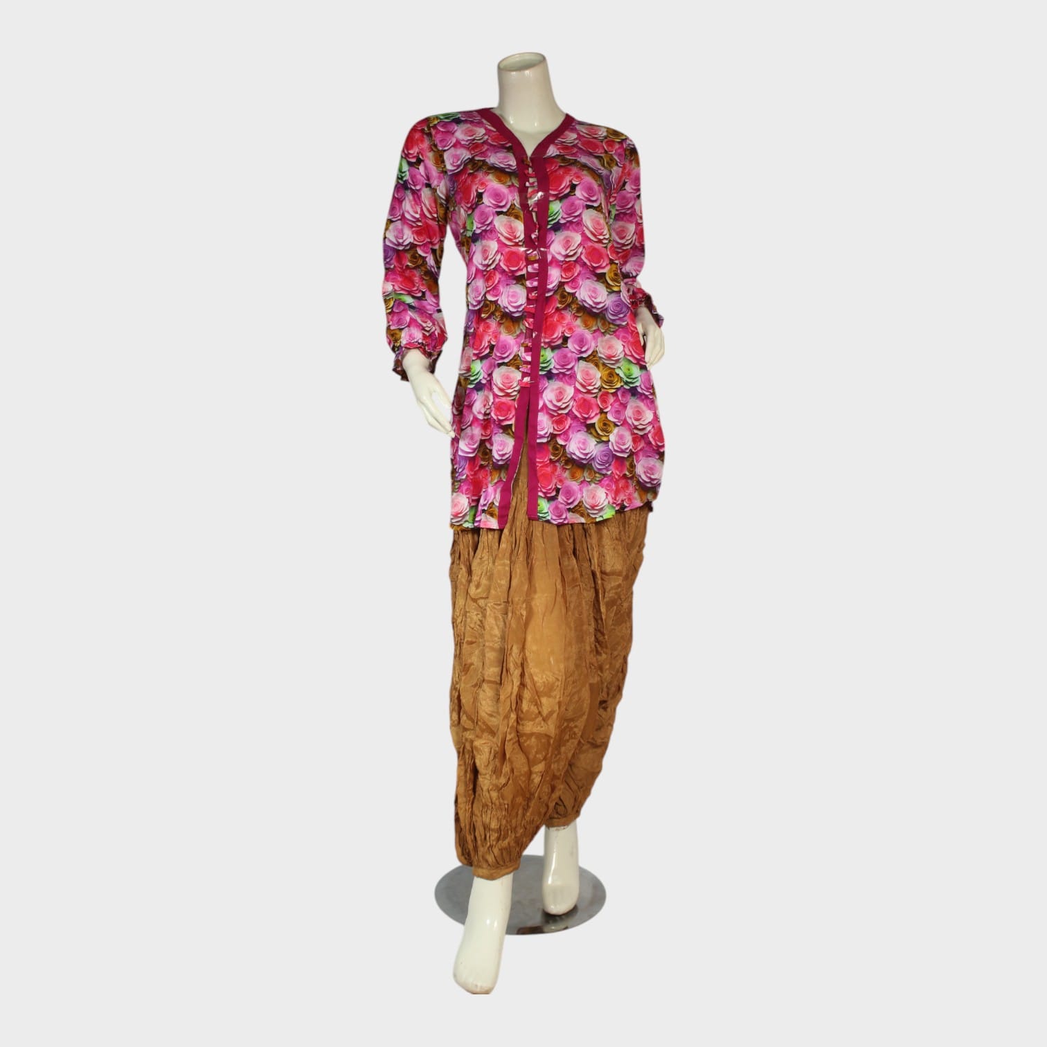 Rose Garden Print Top with Crinkle Patloon Set