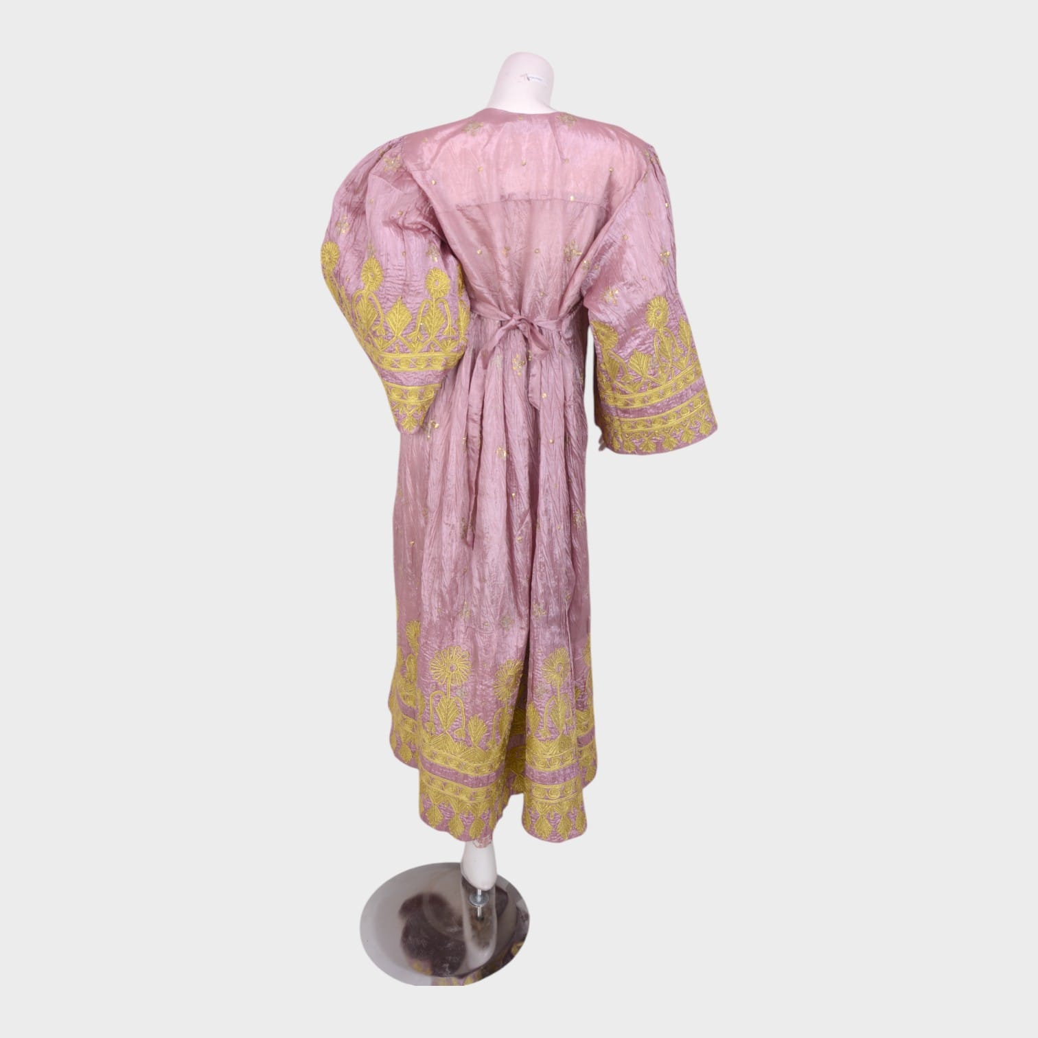 Blush Noor – Light Pink Embroidered Afghani Dress