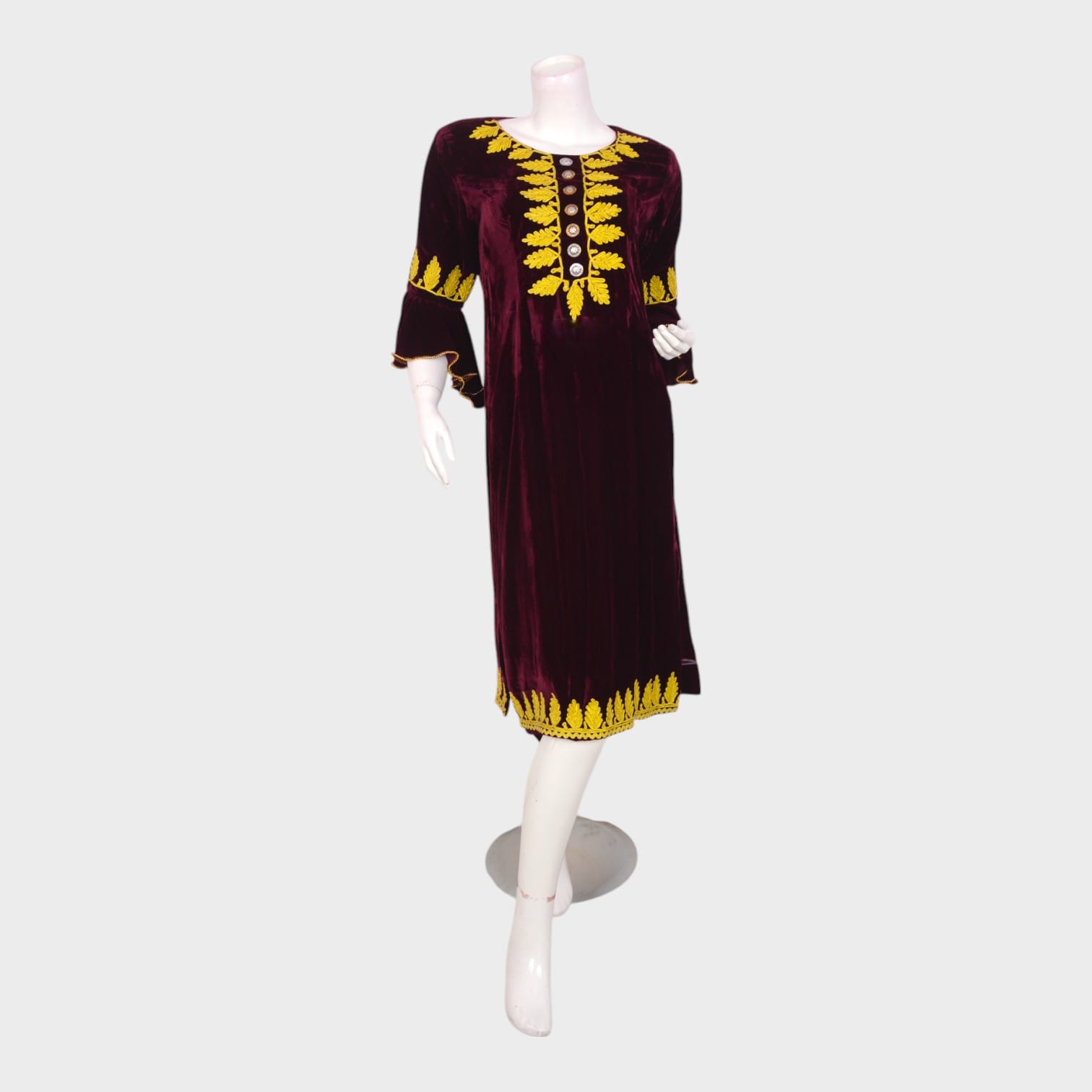 Zamrud Velvet – Deep Maroon Embroidered Dress
