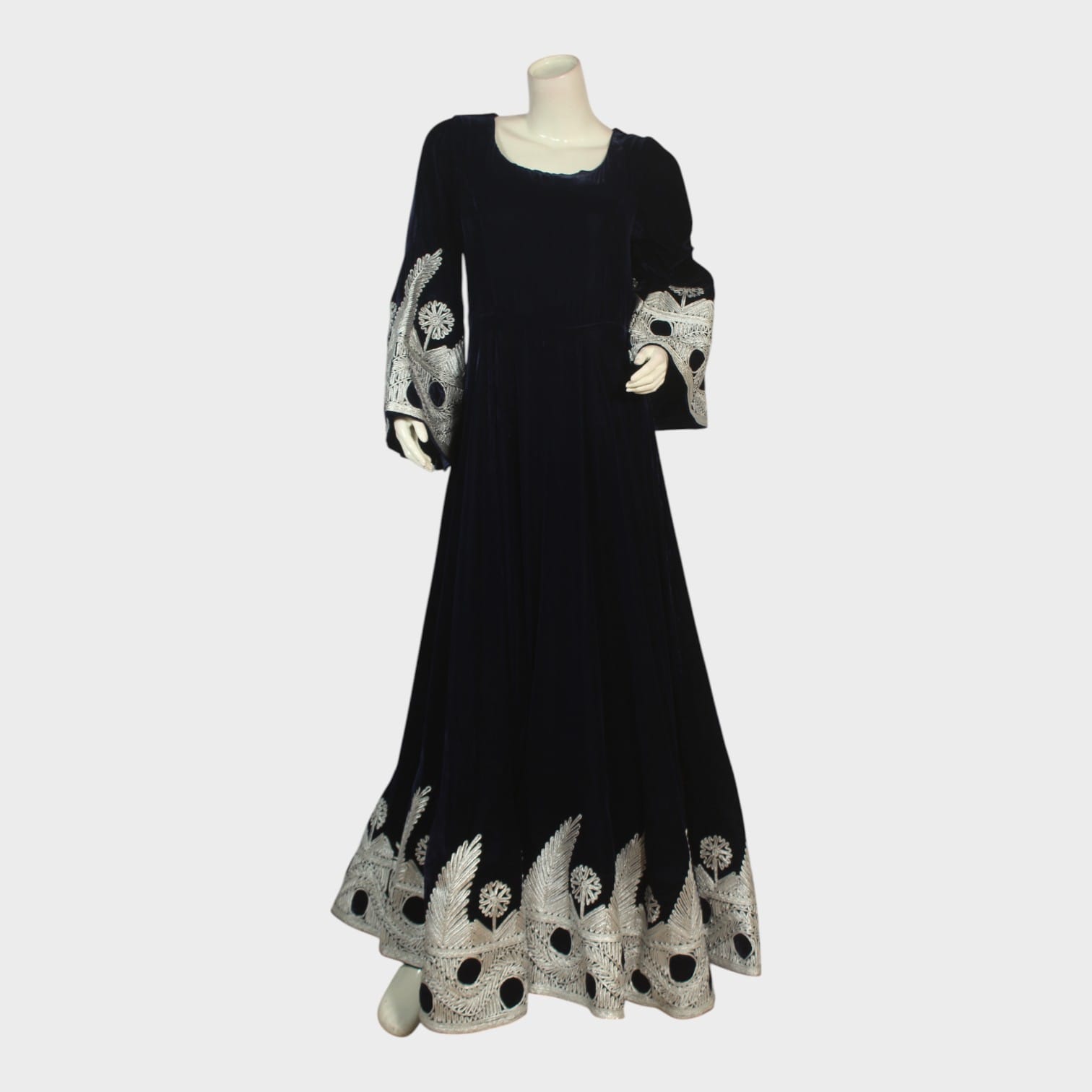 Noor-E-Zar Black Velvet Gown