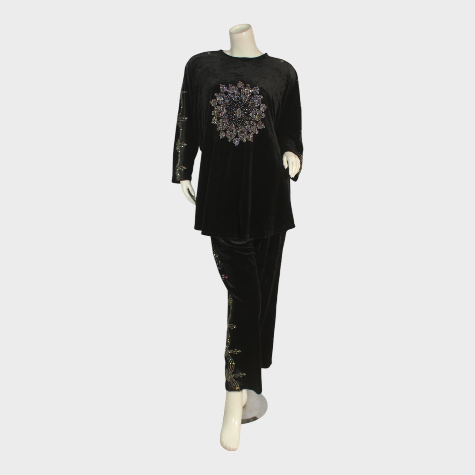 Noor Velvet Jewel Set