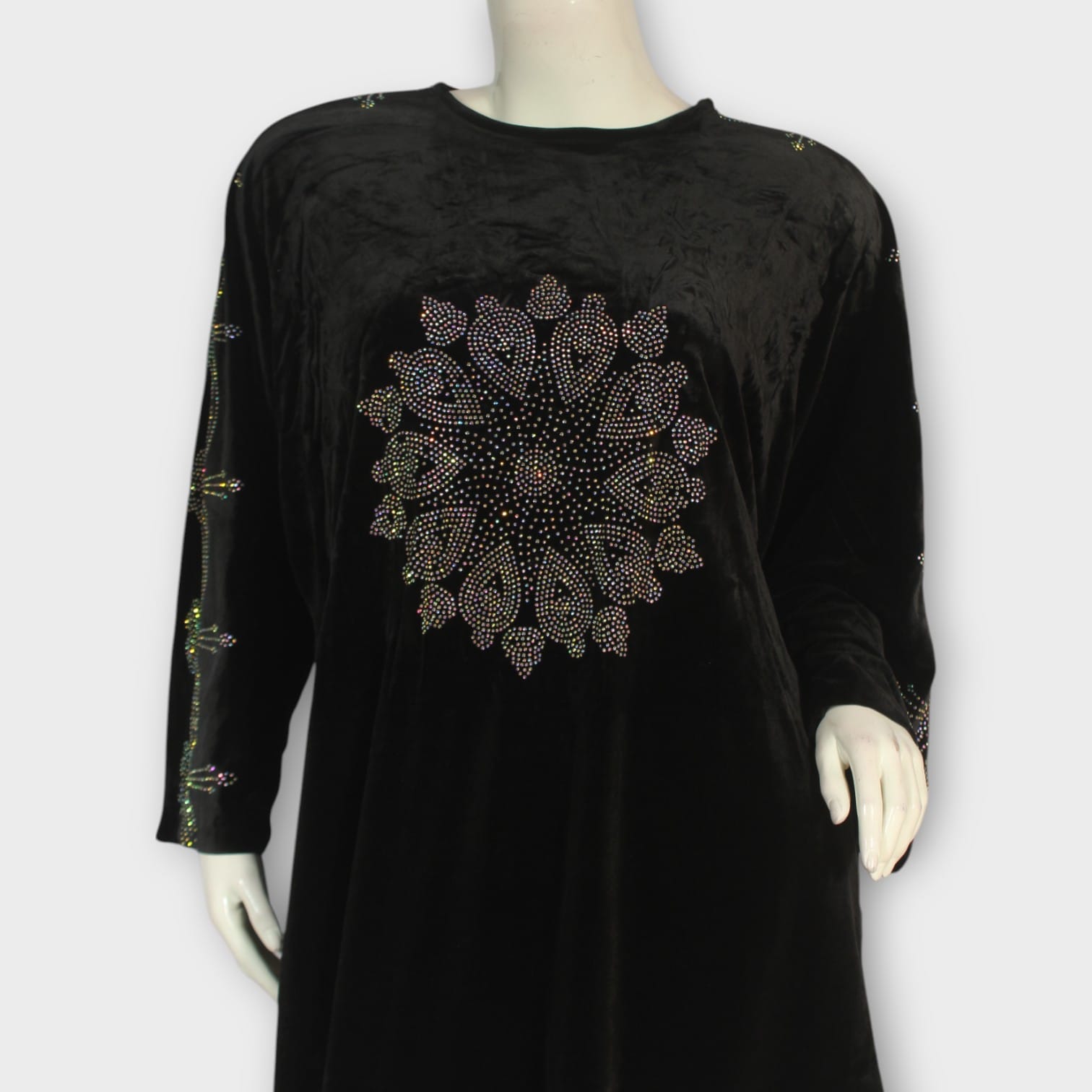 Noor Velvet Jewel Set