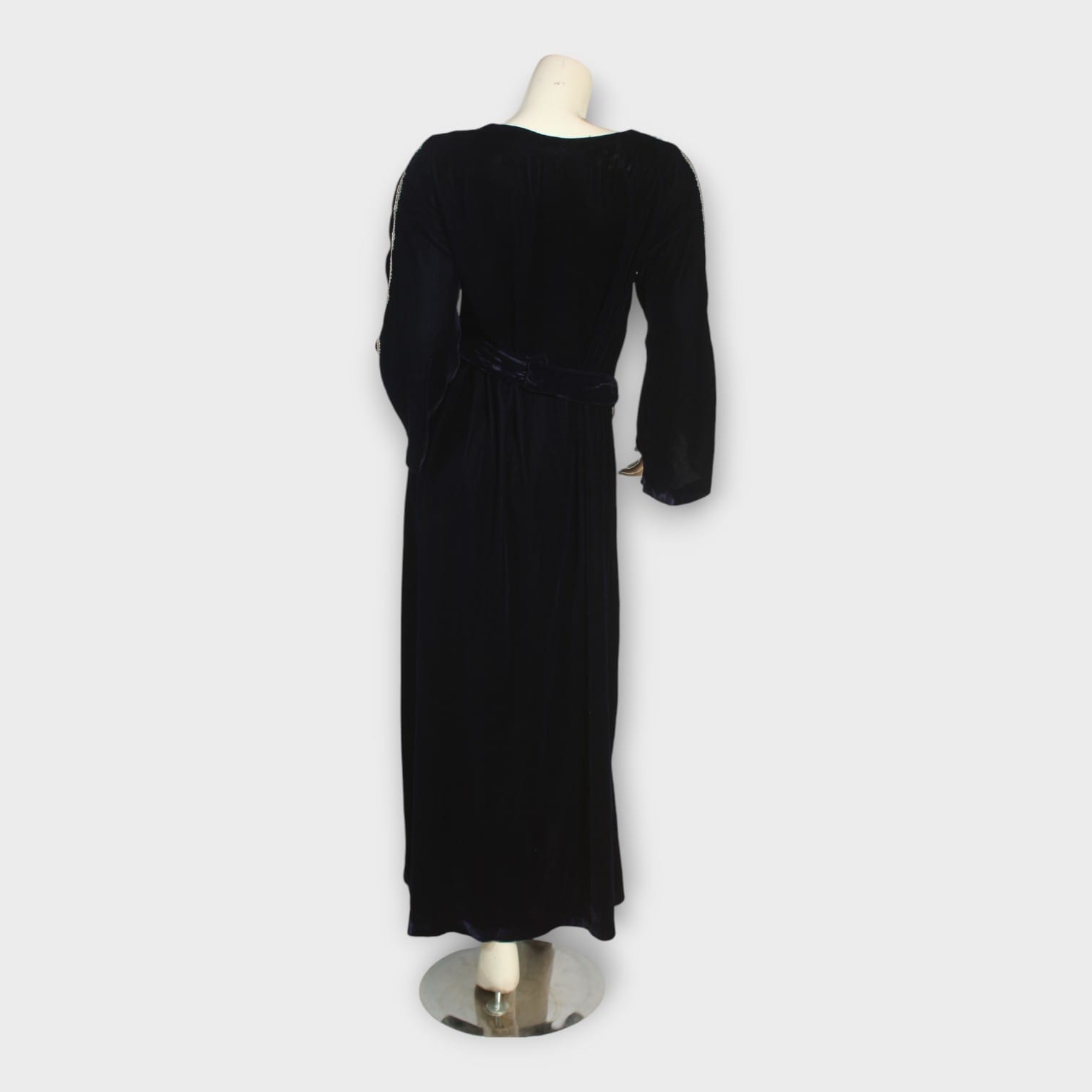 Noir Elegance Embellished Velvet Dress