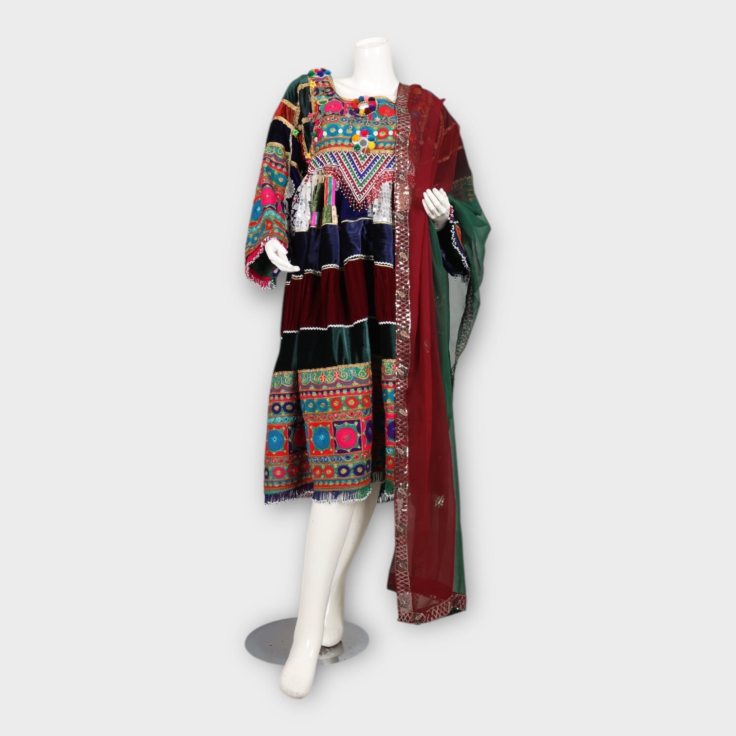 Kuchi dress for women