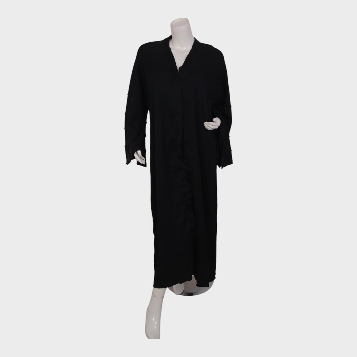 Layali Classic Black Chapan