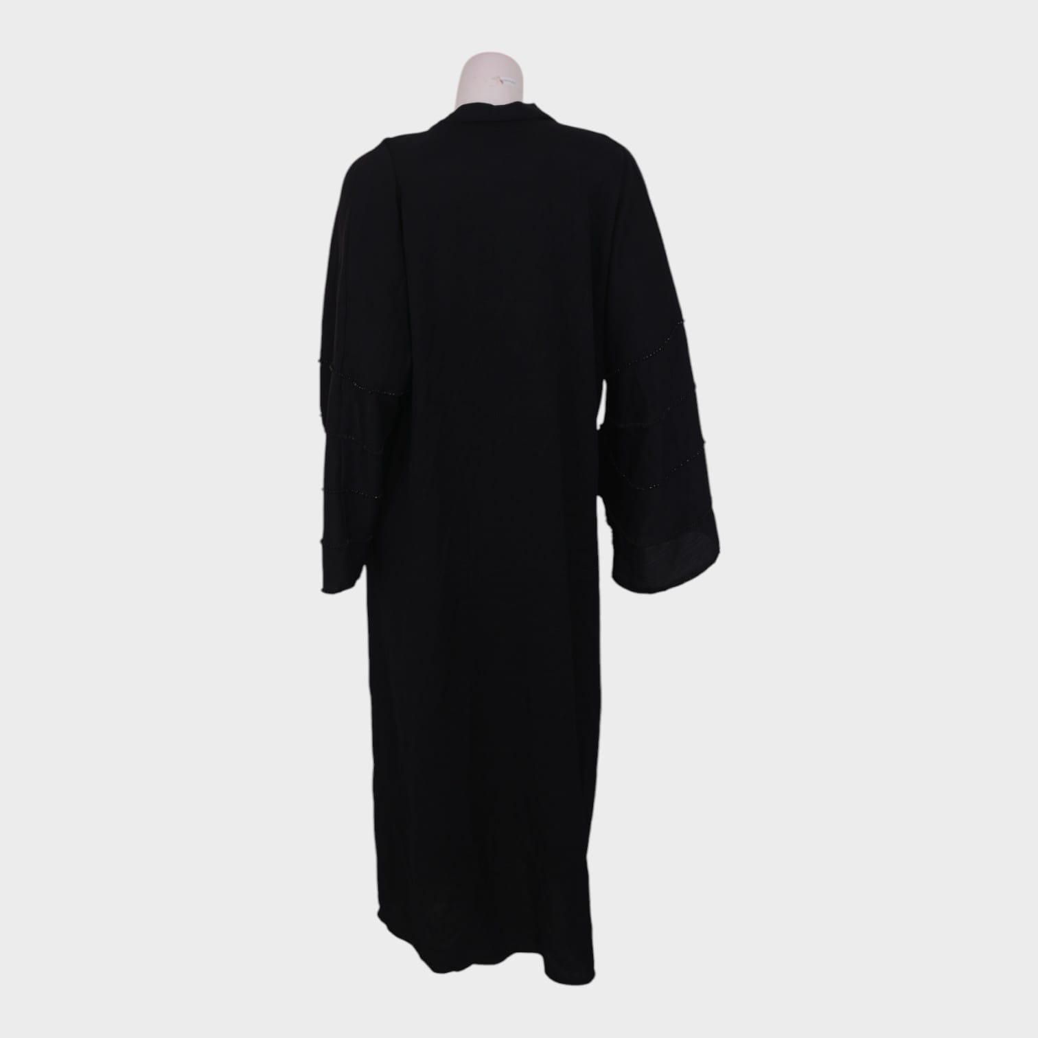 Layali Classic Black Chapan