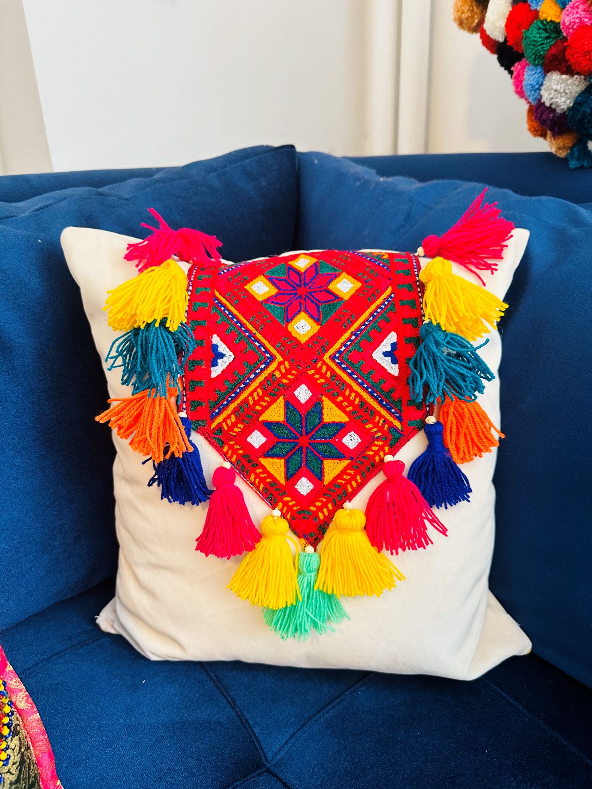 Pillow cover Kuchi Embriodery