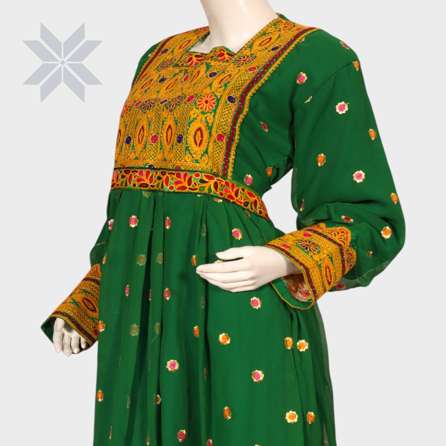 Nilofar Mirror Dress – Emerald Green Traditional Edition