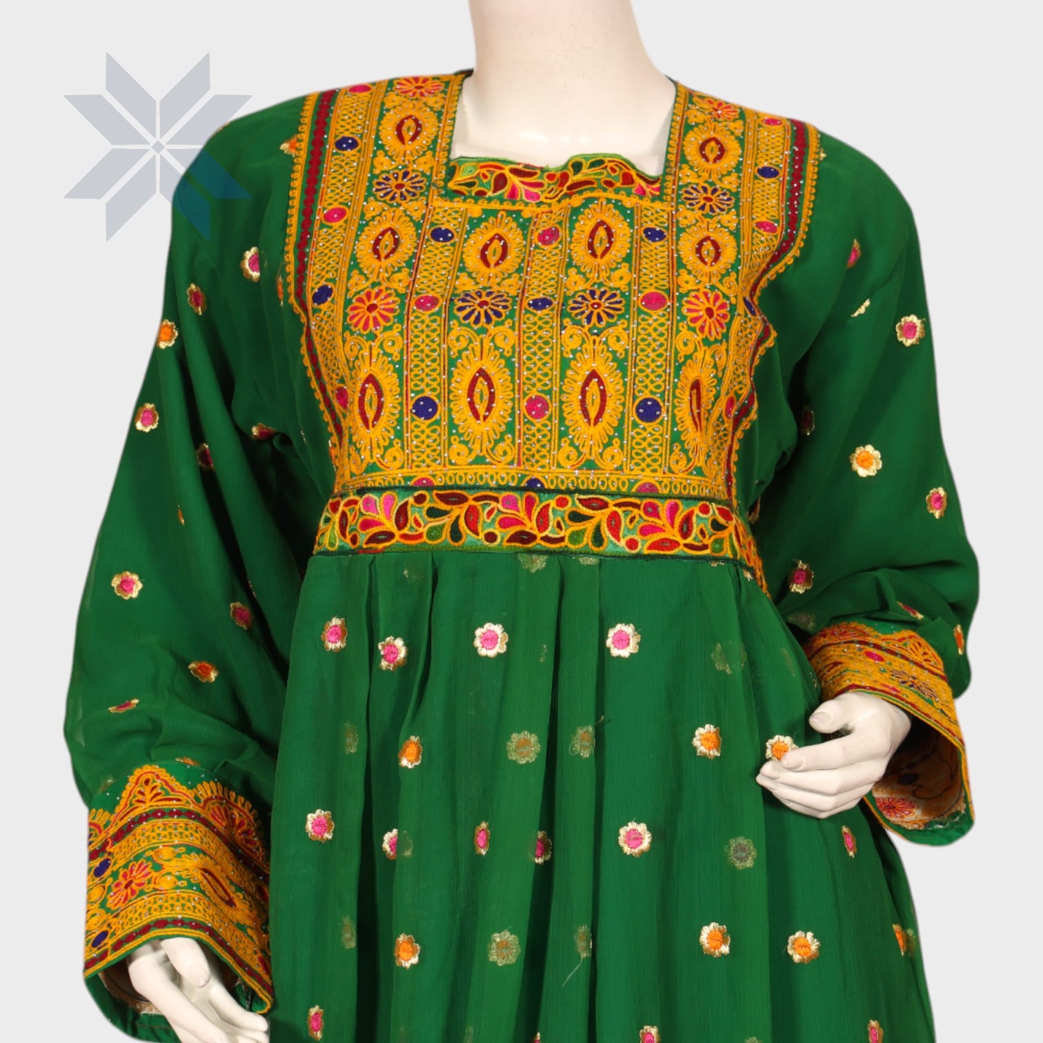 Nilofar Mirror Dress – Emerald Green Traditional Edition