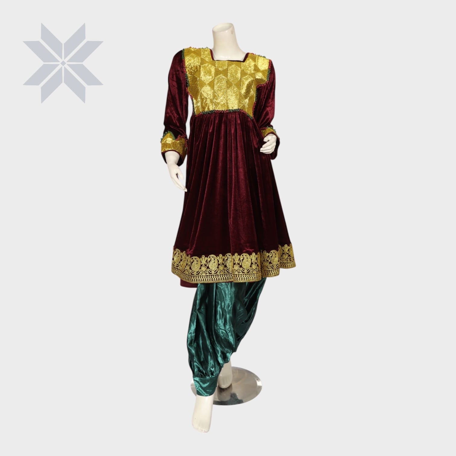Zarmina Royal Set – Burgundy Velvet & Emerald Silk Edition