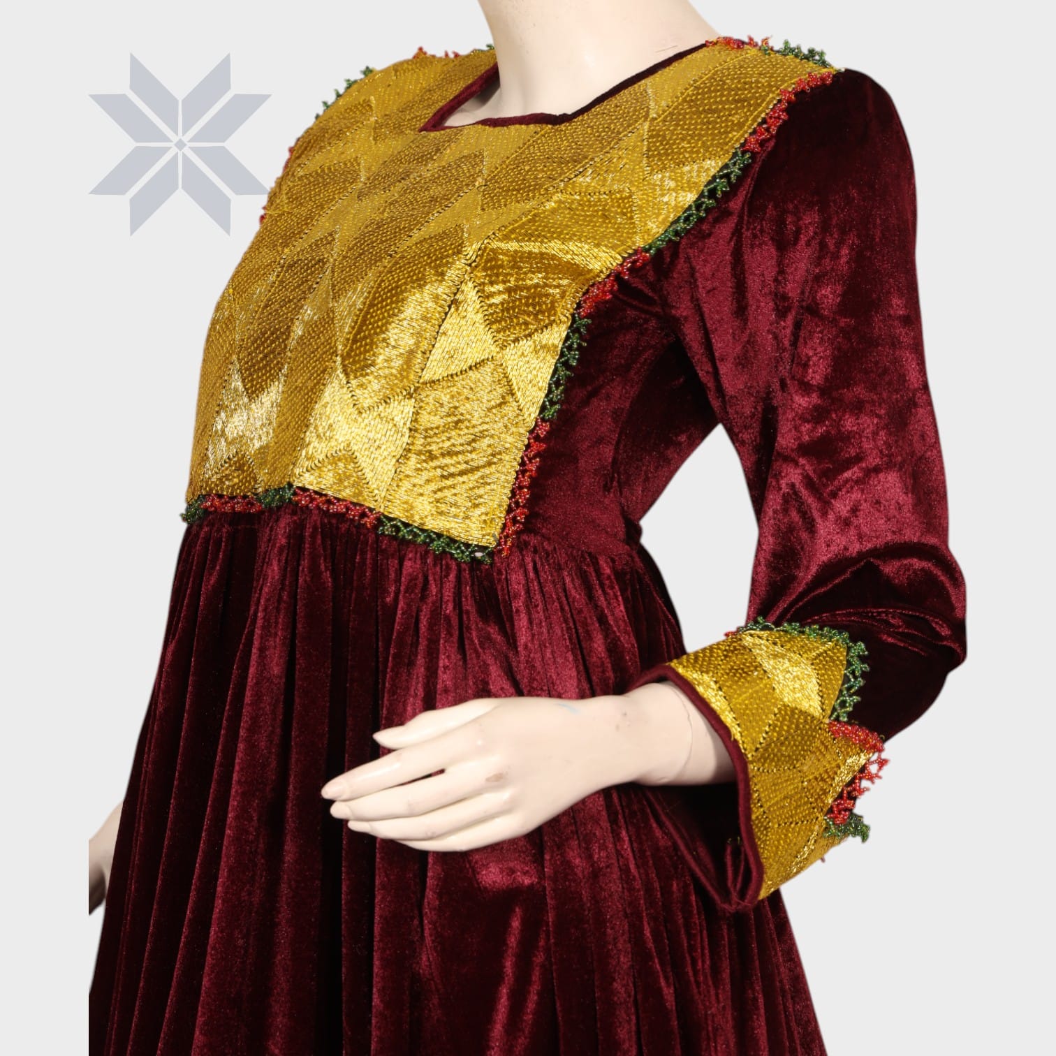 Zarmina Royal Set – Burgundy Velvet & Emerald Silk Edition
