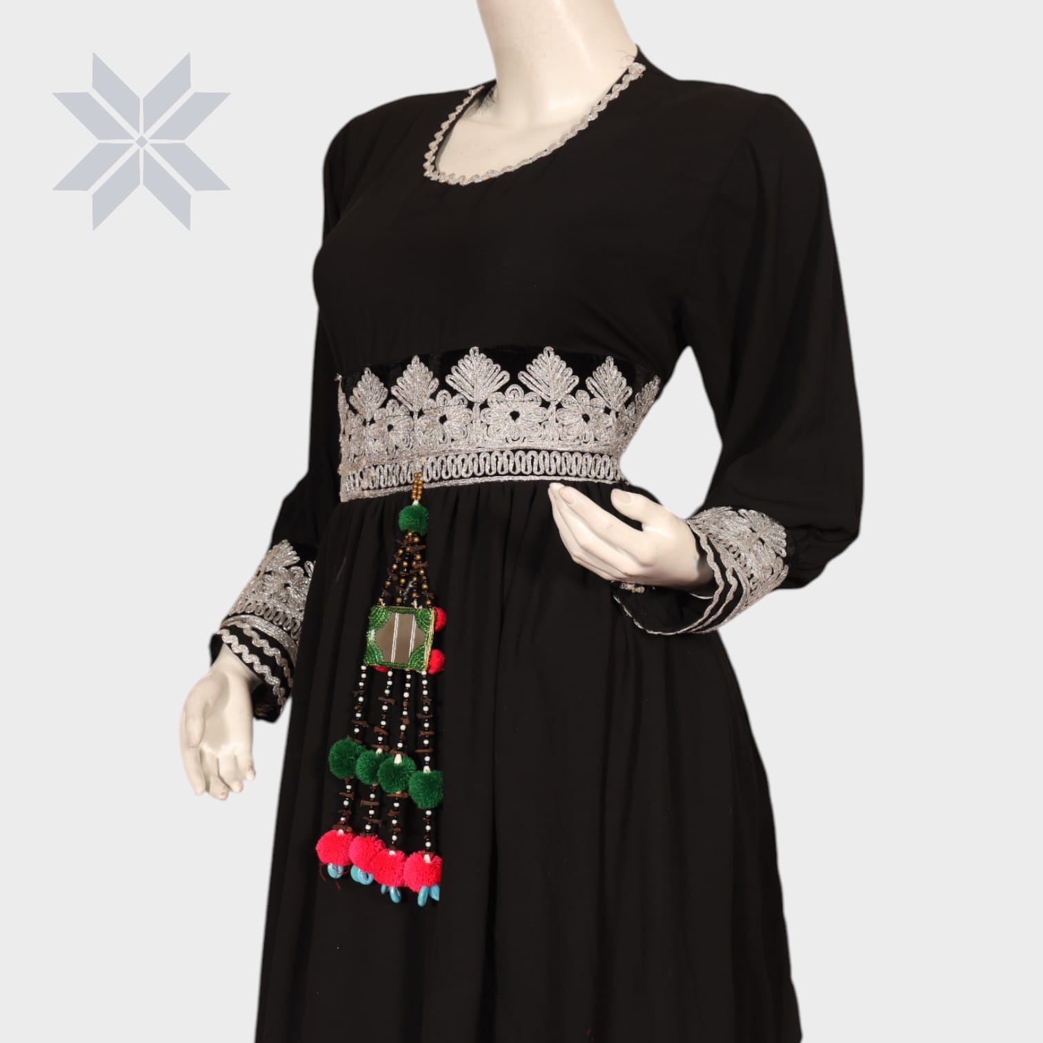 Sadaf Contrast Set – Black Tunic with Green Crinkle Shalwar