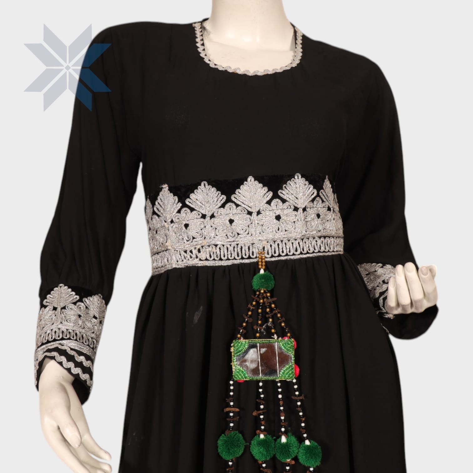 Sadaf Contrast Set – Black Tunic with Green Crinkle Shalwar