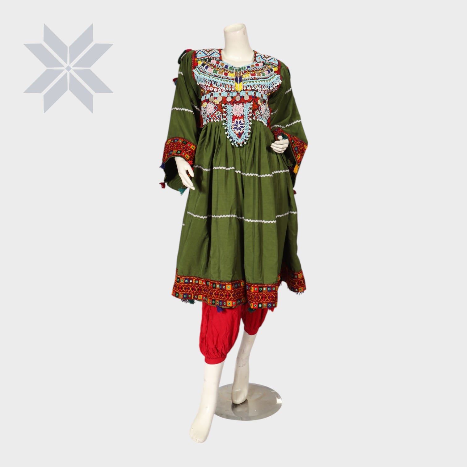 Lailuma Tribal Embroidered Two-Piece Set