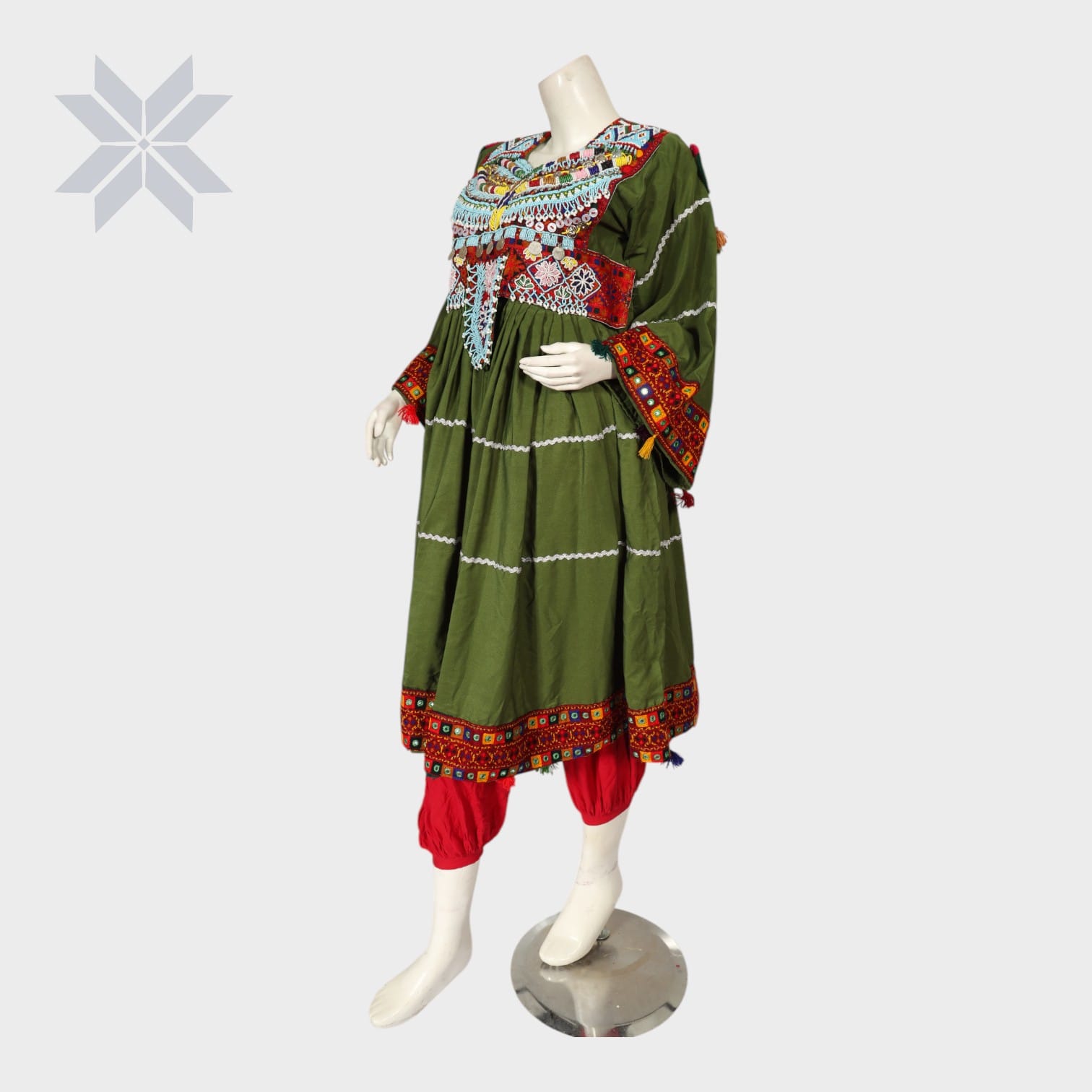 Lailuma Tribal Embroidered Two-Piece Set