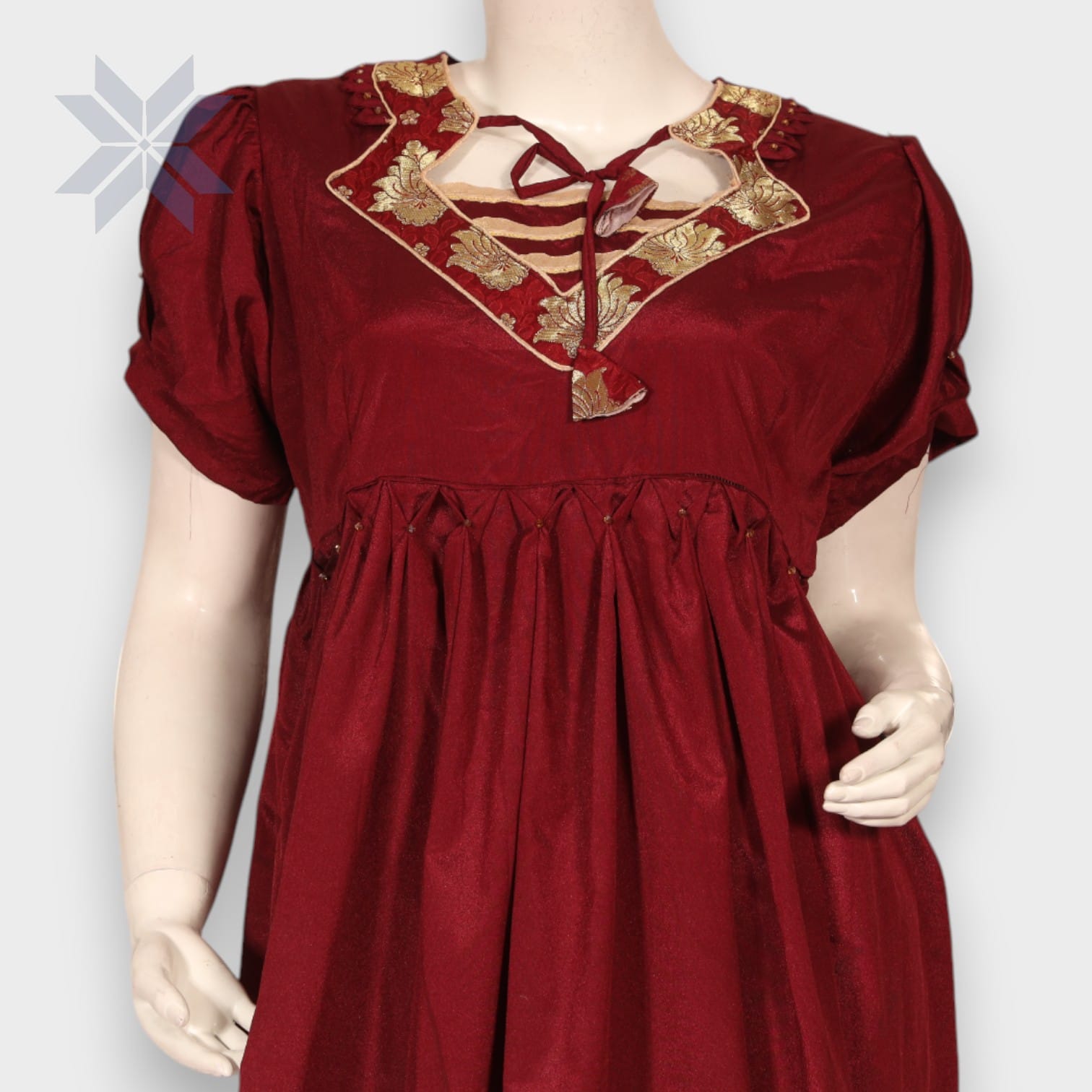 Rohi Burgundy Gold-Accent Ensemble