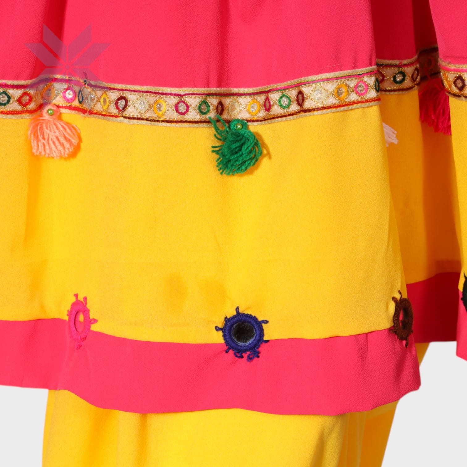 Gul Bahaar Traditional Set