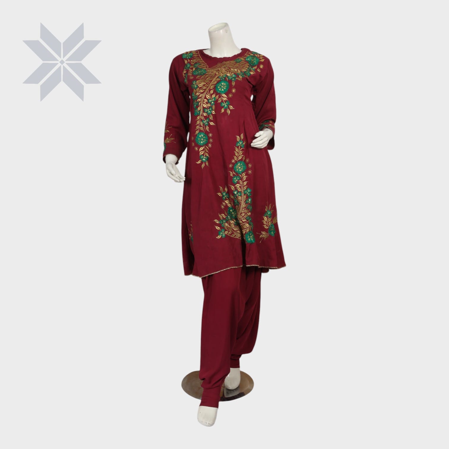 Maroon Elegance Embroidered Kameez Set