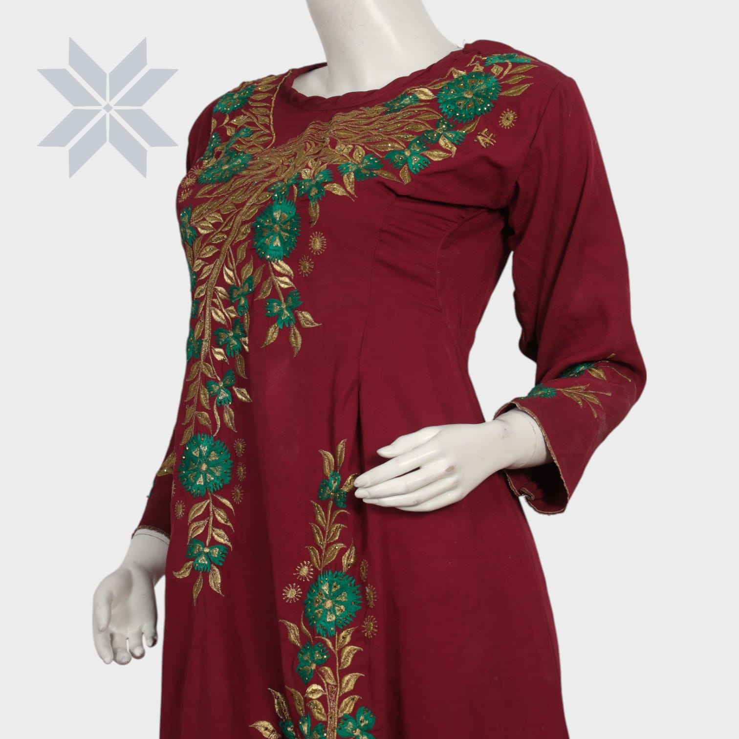 Maroon Elegance Embroidered Kameez Set