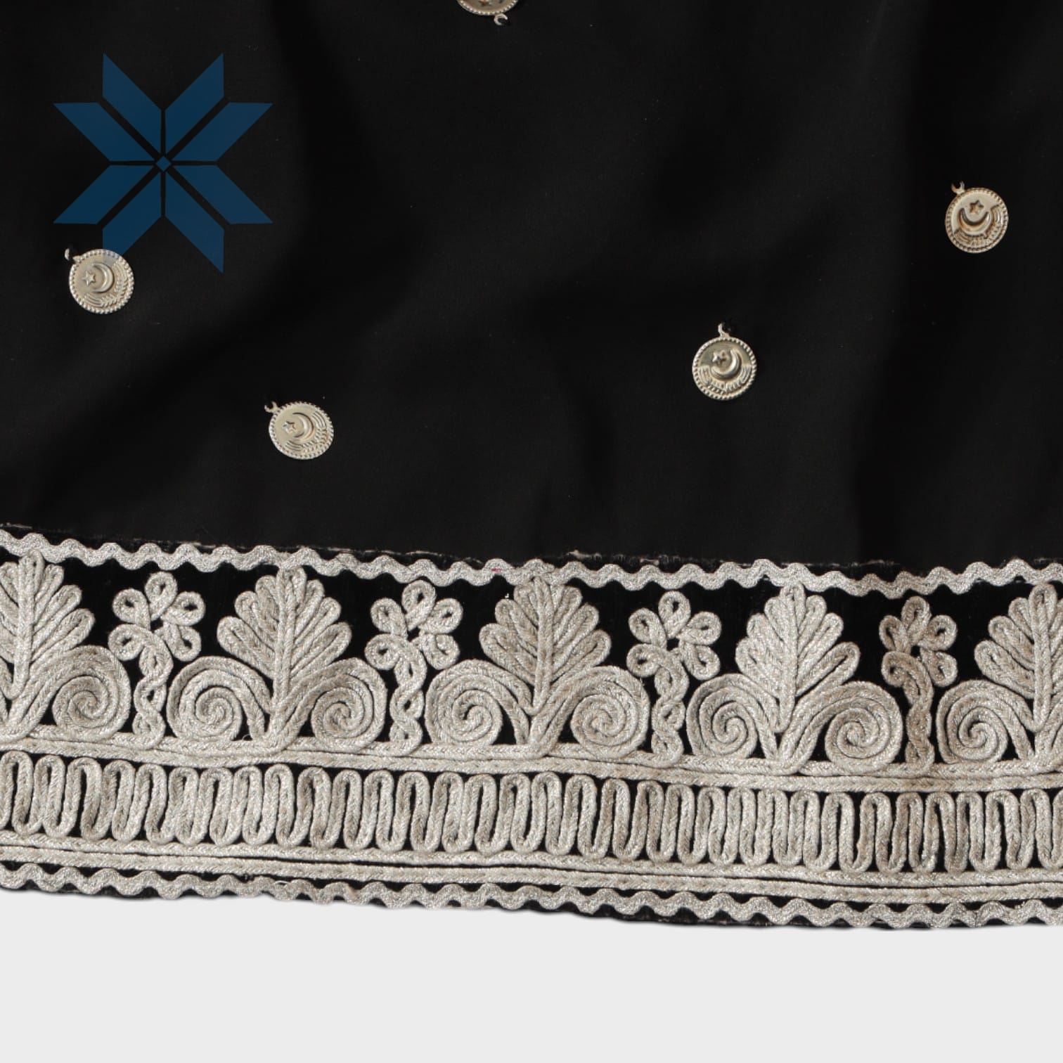Noor-E-Zar Black Traditional Dress