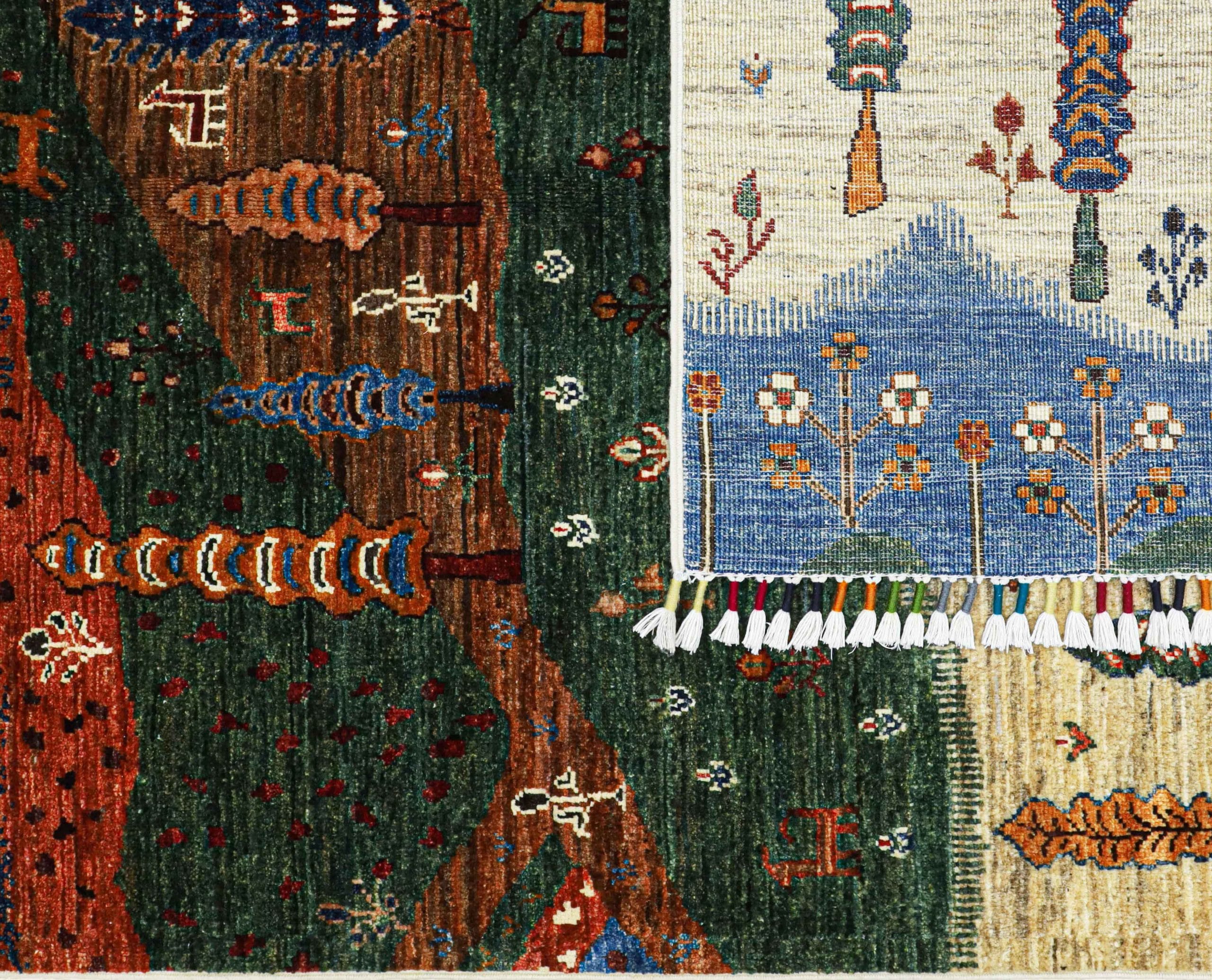 DARAKH NAQSHA DARYAYE CARPET