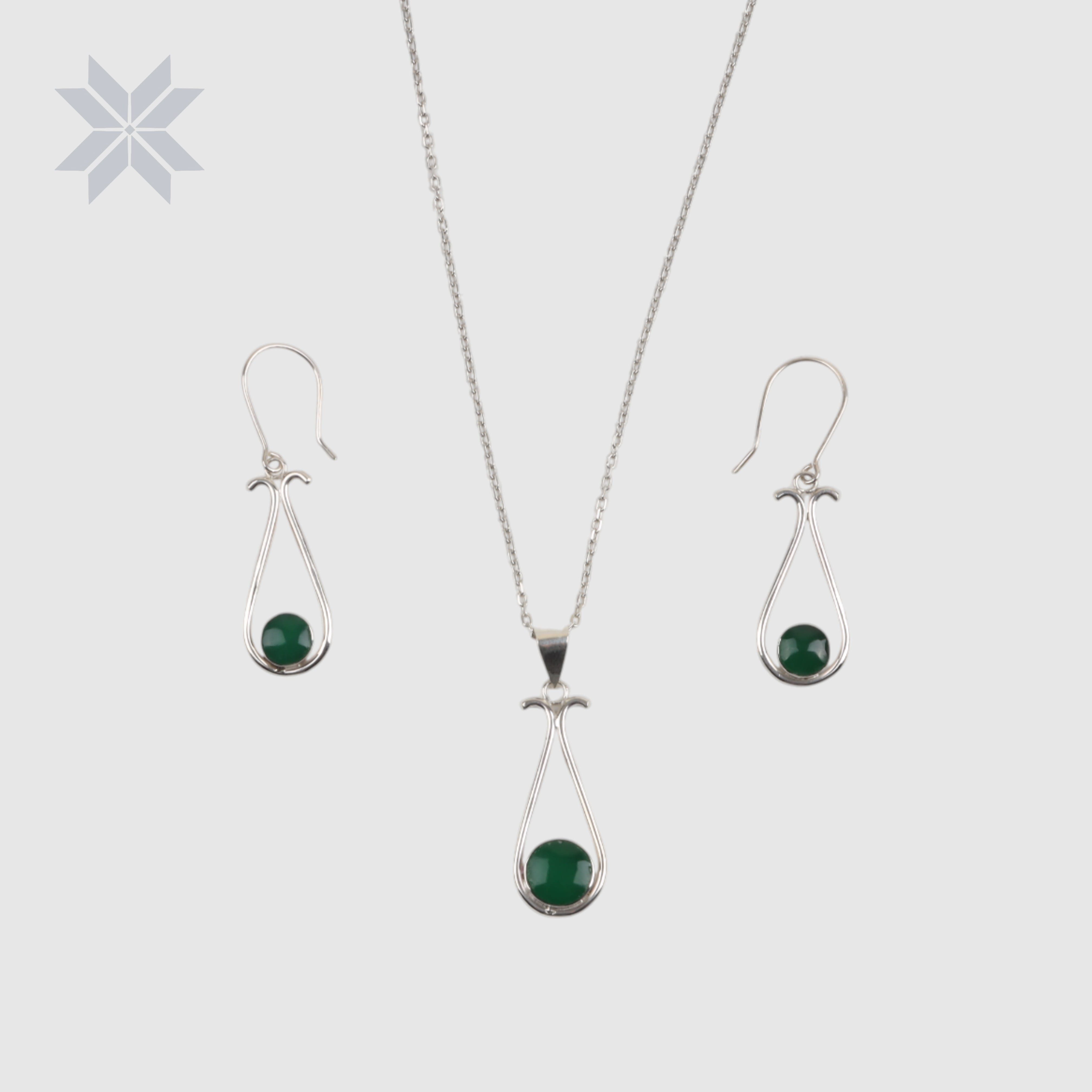 Green Agate “Deer Eye” Necklace, Earing, Ring Set