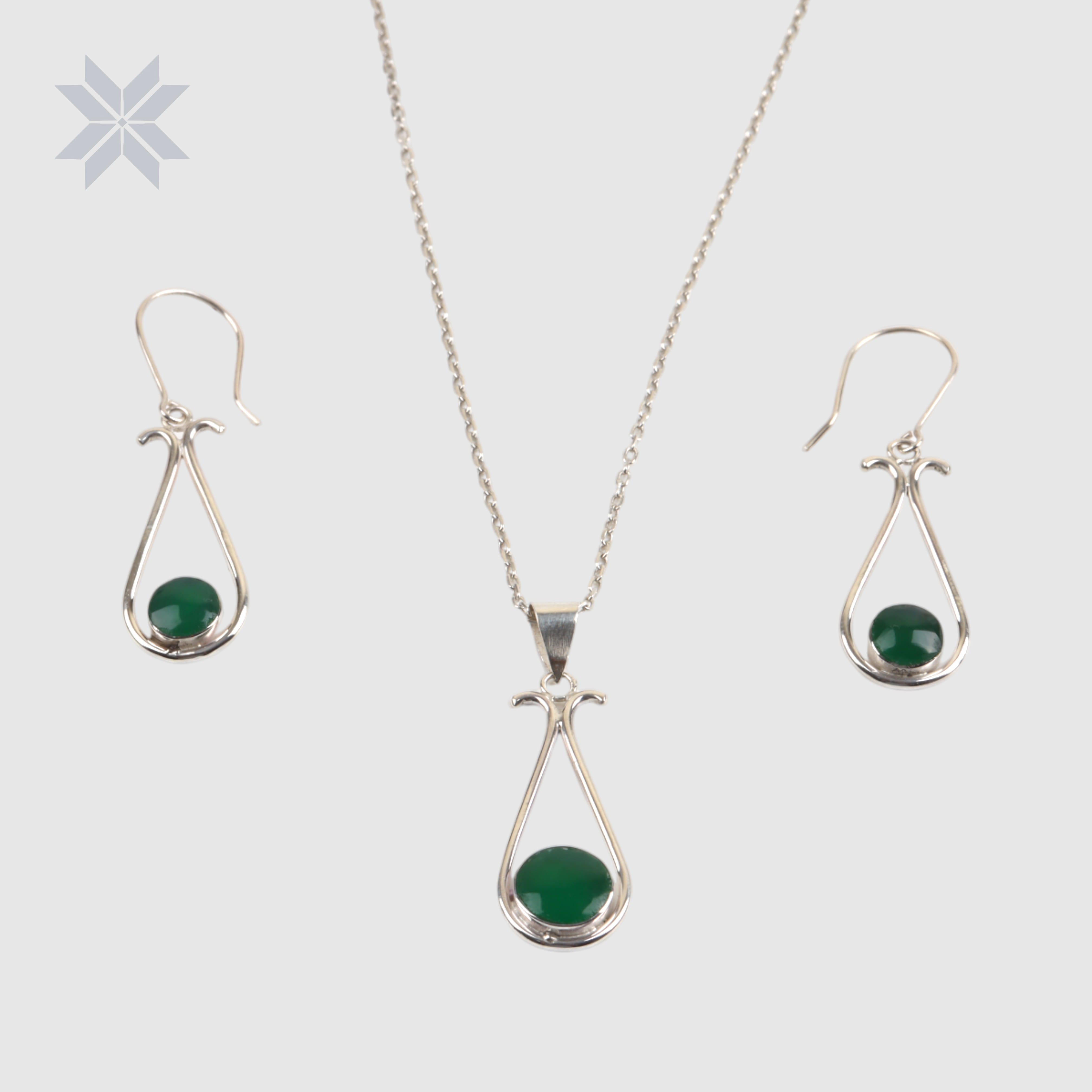 Green Agate “Deer Eye” Necklace, Earing, Ring Set