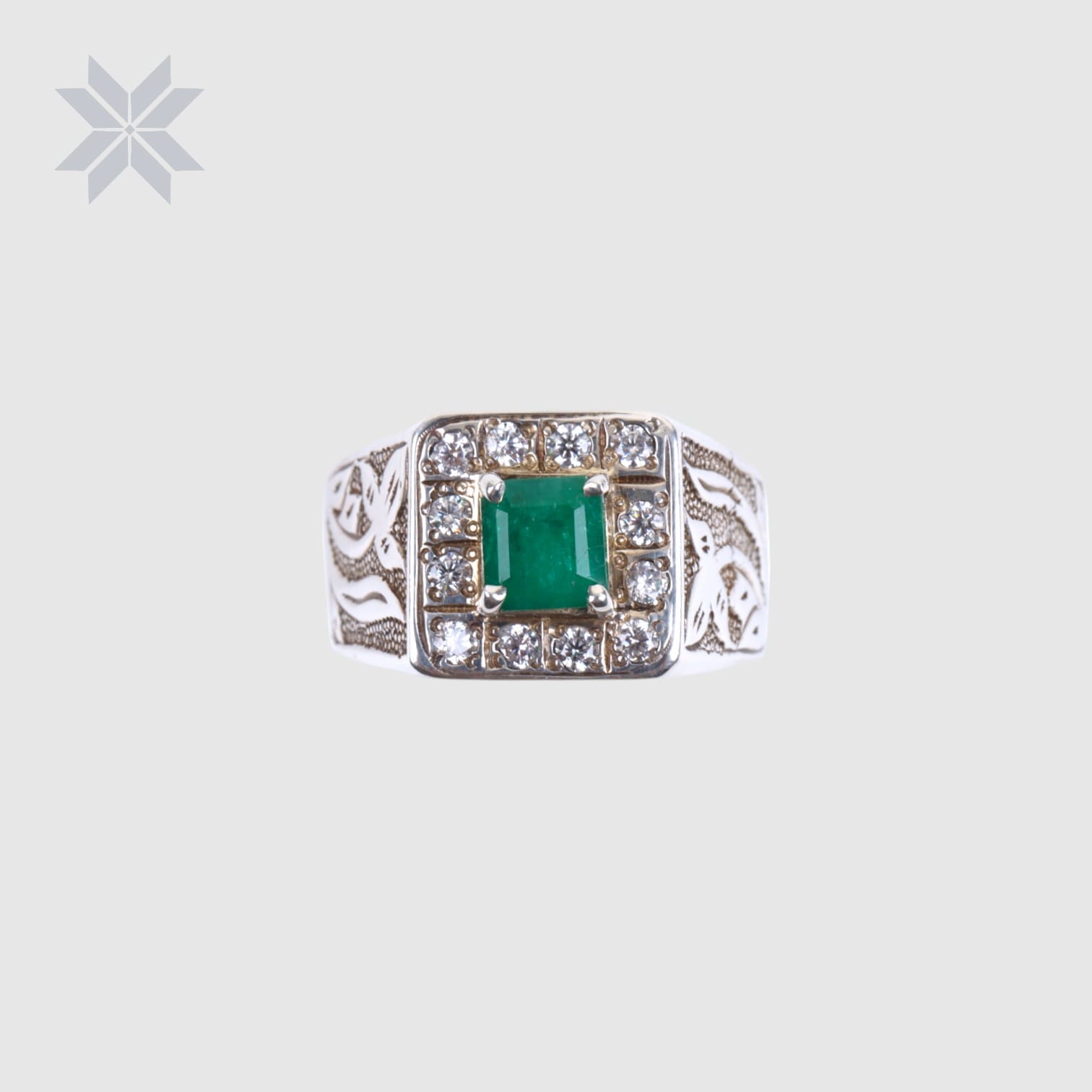 Emerald Stone Men’s Ring