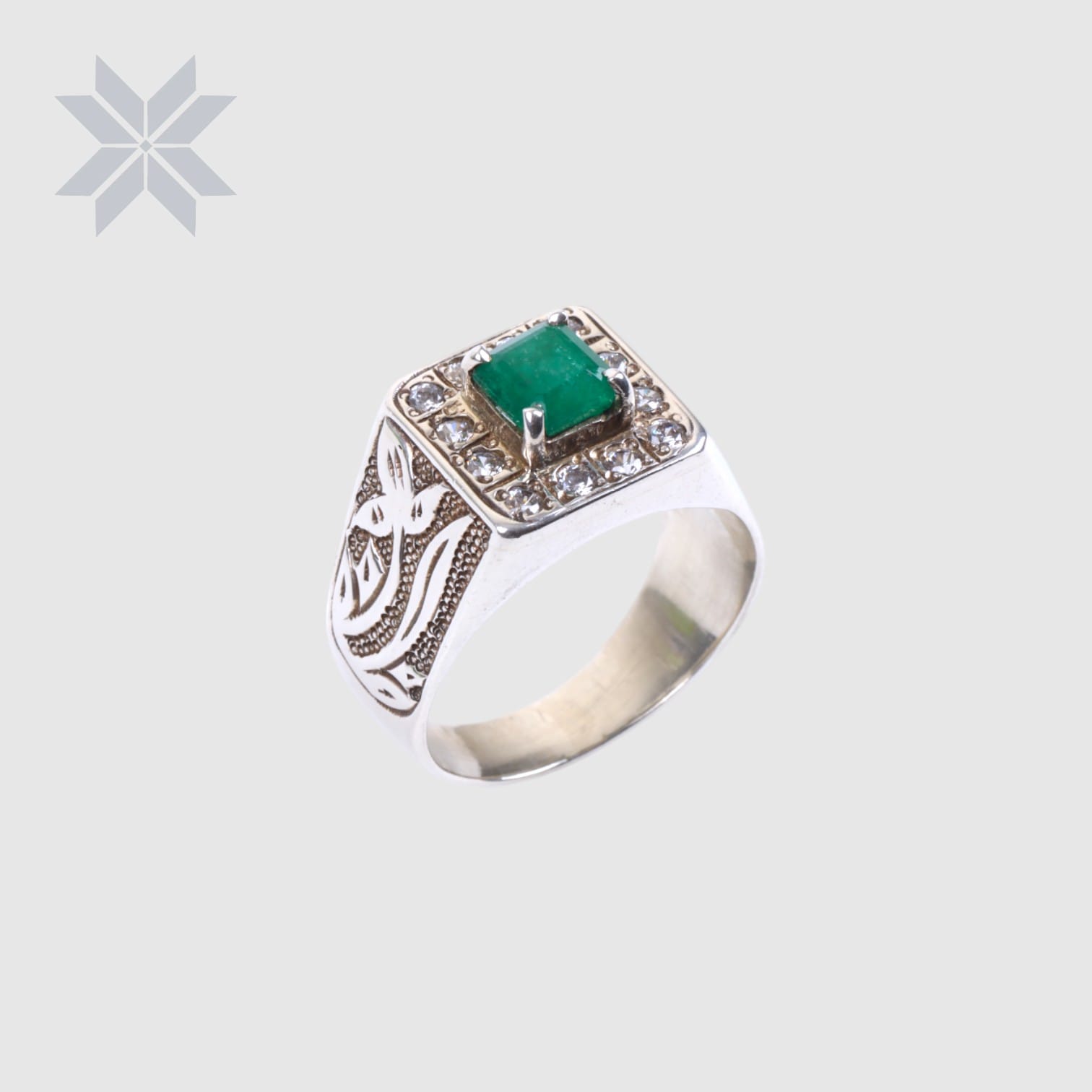 Emerald Stone Men’s Ring