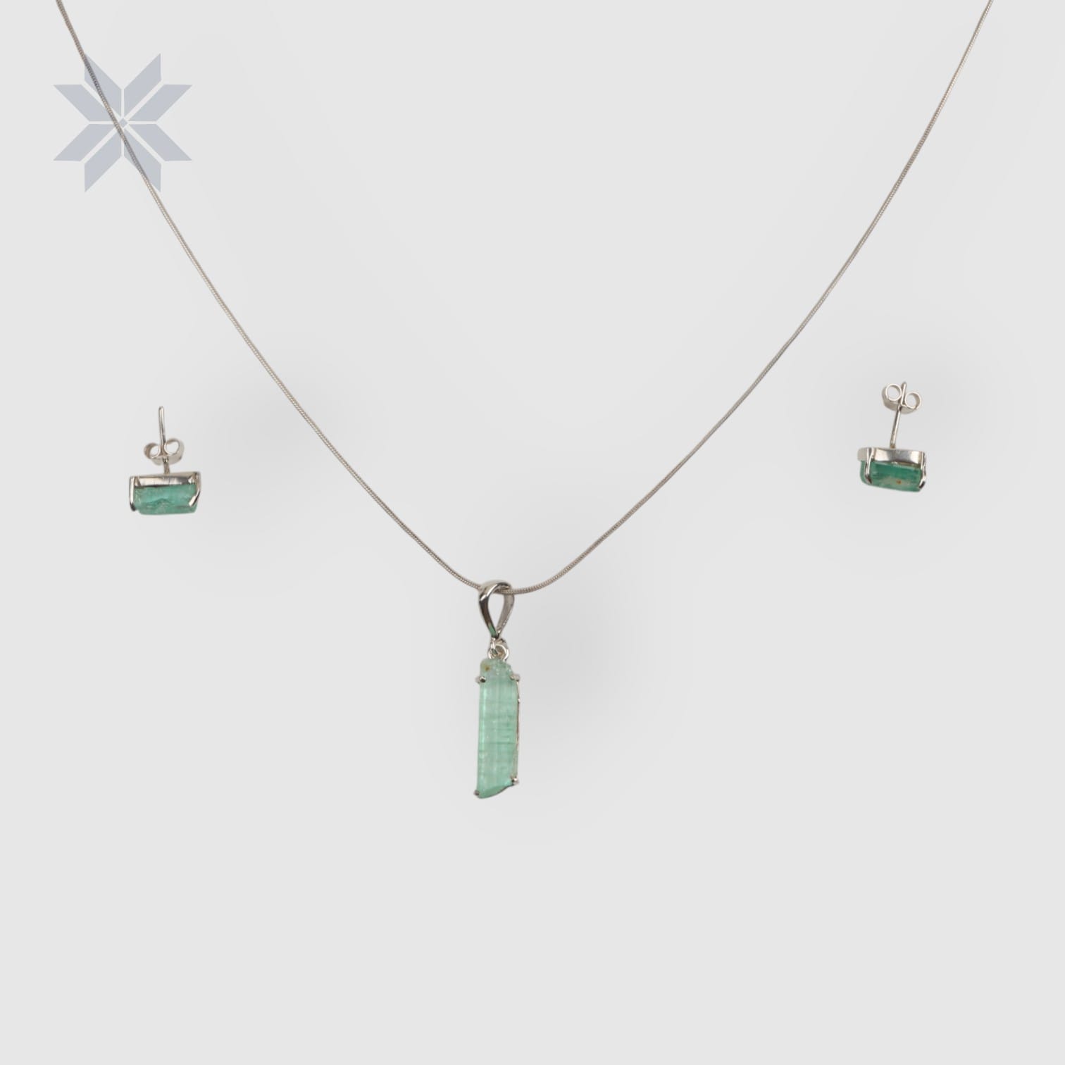 Emerald Stone Necklace & Stud Earrings Set – Rough Cut