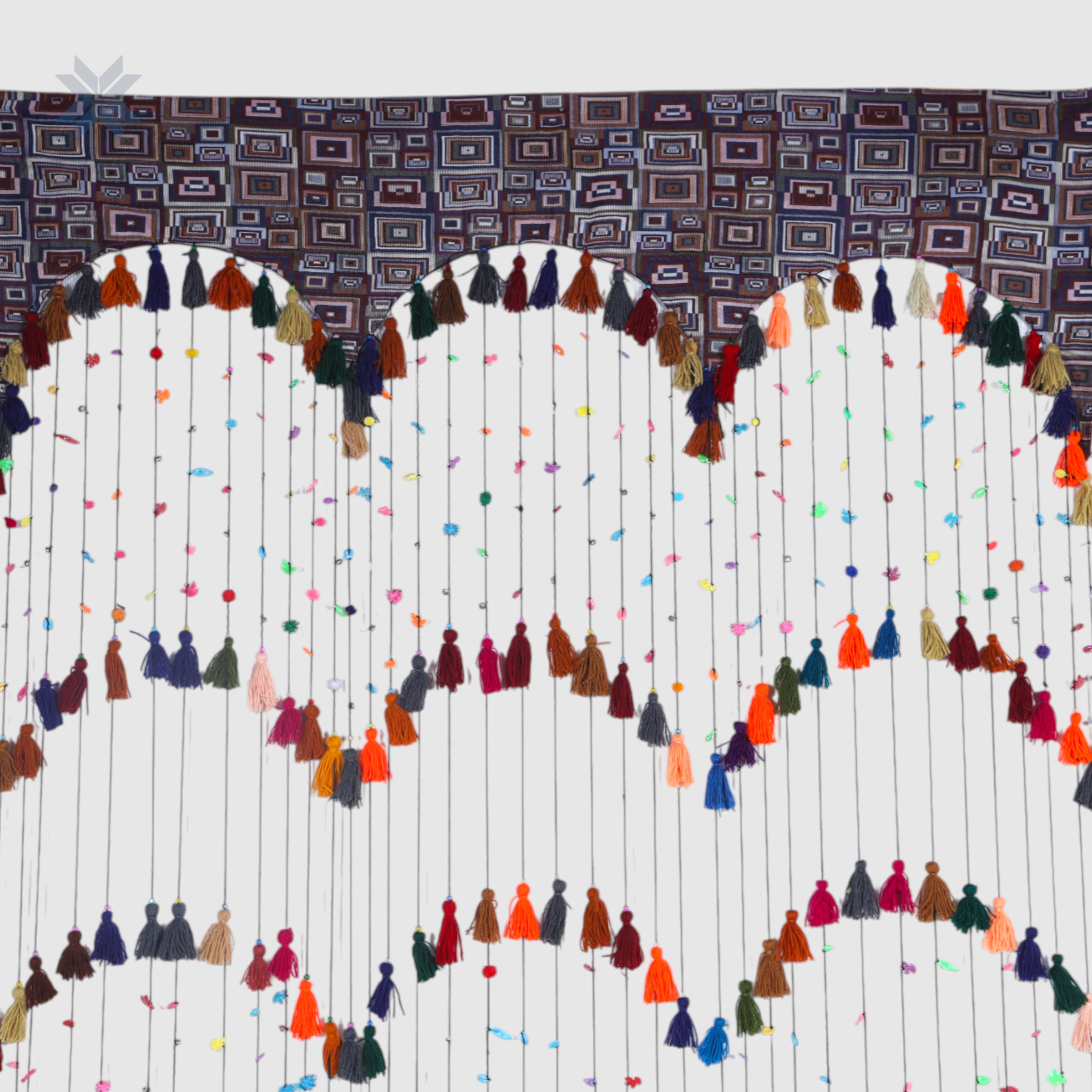 Decorative Curtain with Scalloped Design