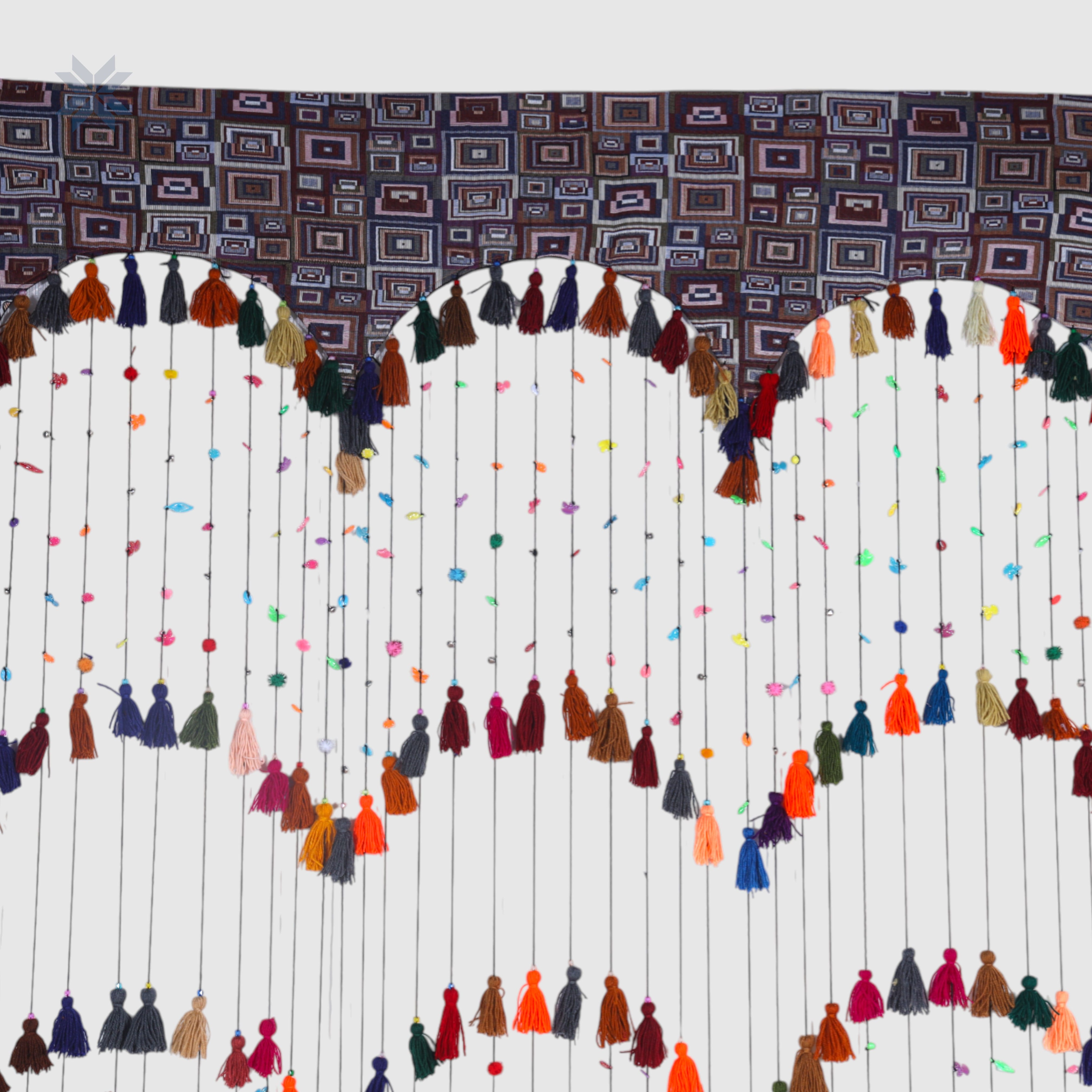 Decorative Curtain with Scalloped Design