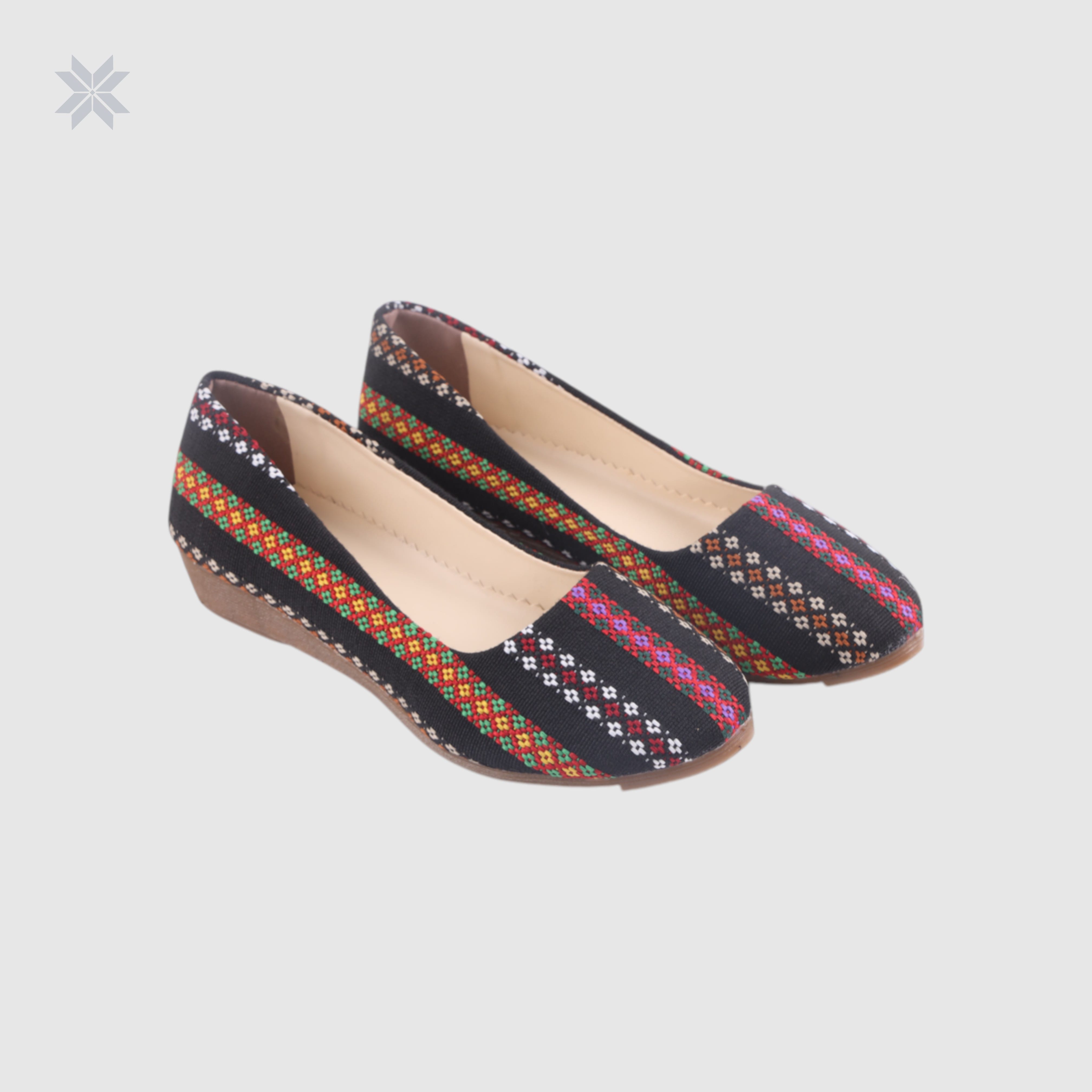 Afghani Women Handwoven Shoe