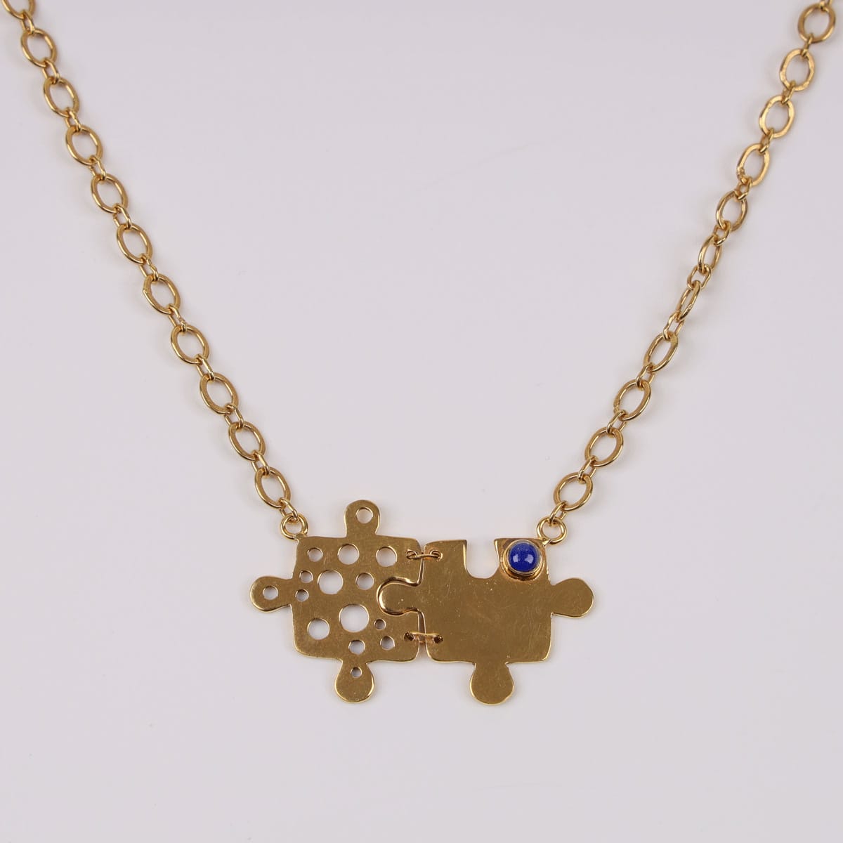 Linka Women Necklace